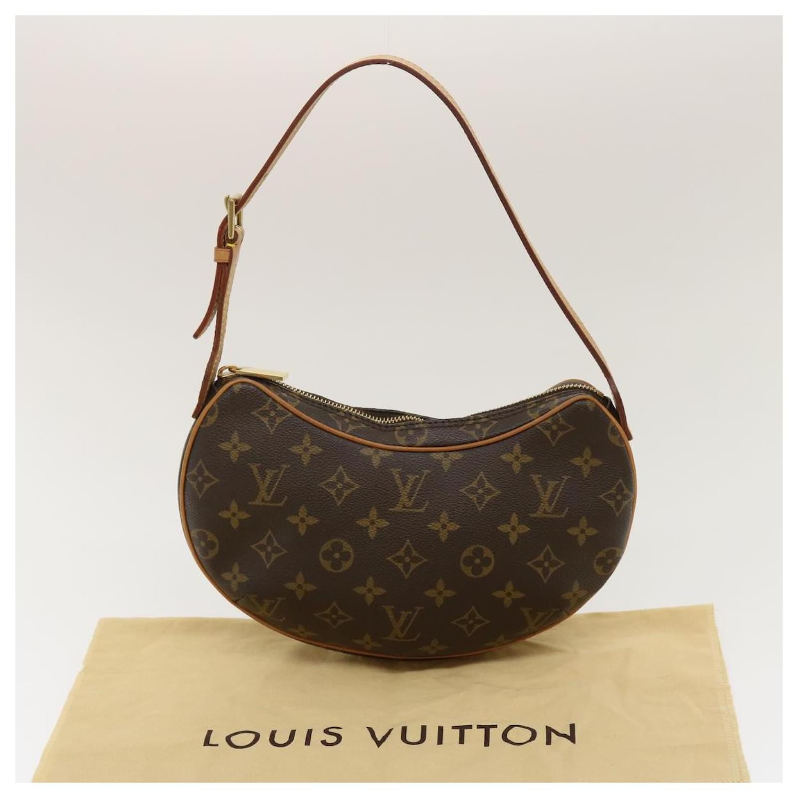 Louis Vuitton Pchette Croissant Handbag Monogram M51510 – AMORE