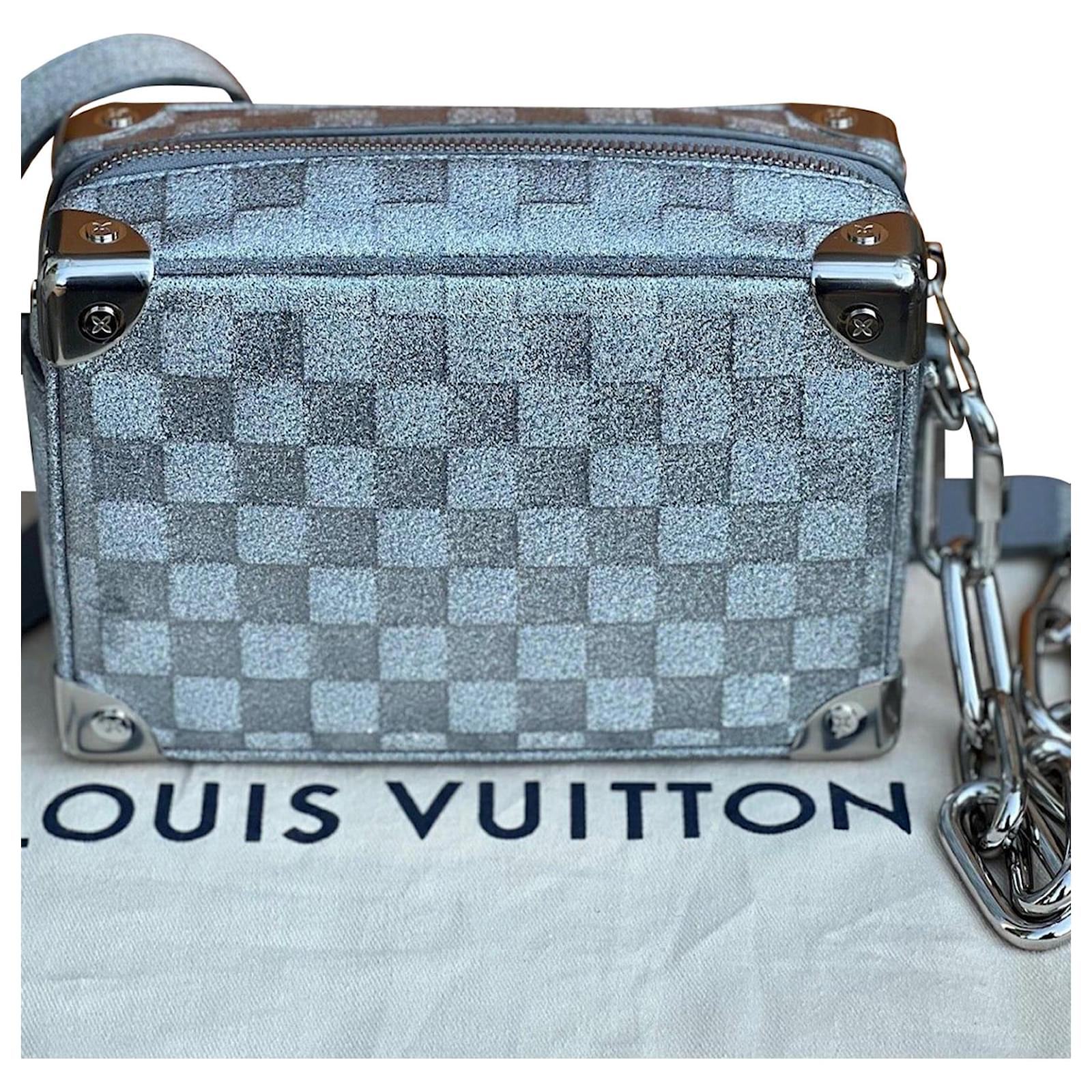 Louis Vuitton Pre-owned Mini Trunk Clutch - Black