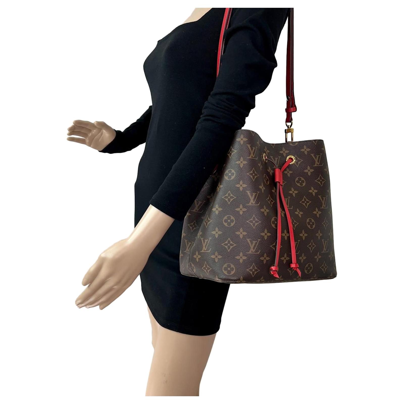 Louis Vuitton LOUIS VUITTON Neonoe Coquelicot Red Monogram M44021 Shoulder  Bag Women's