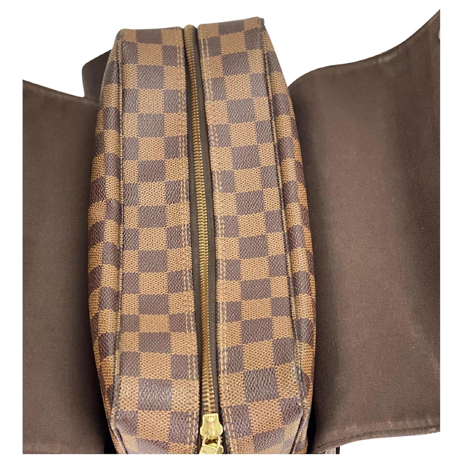 Louis Vuitton Damier Ebene Canvas Naviglio Shoulder Messenger Bag N45255 Pre  owned Brown Cloth ref.673948 - Joli Closet