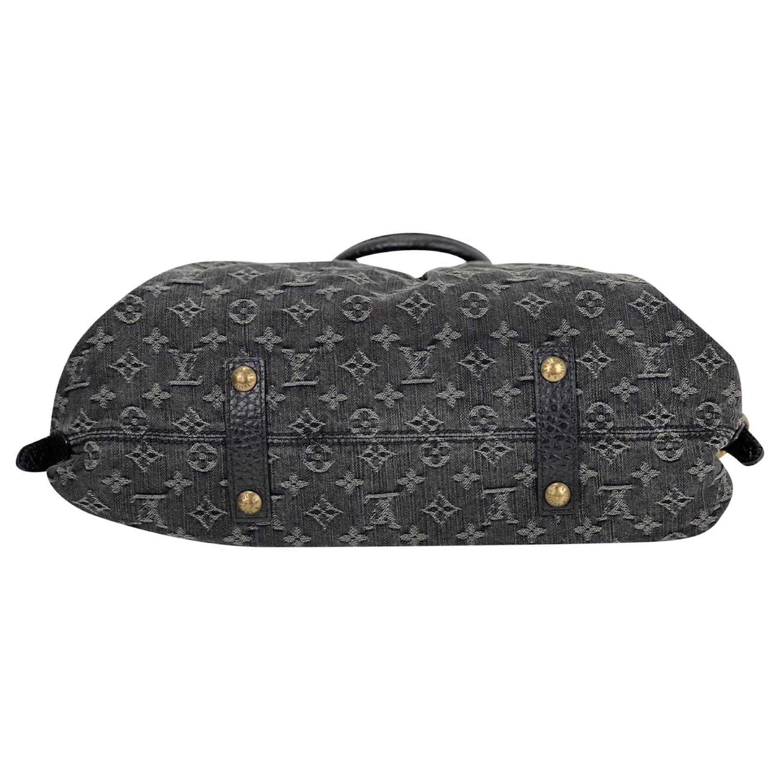 LOUIS VUITTON Monogram Denim Neo Cabby GM Noir Black Added Insert Preowned  Leather ref.674098 - Joli Closet