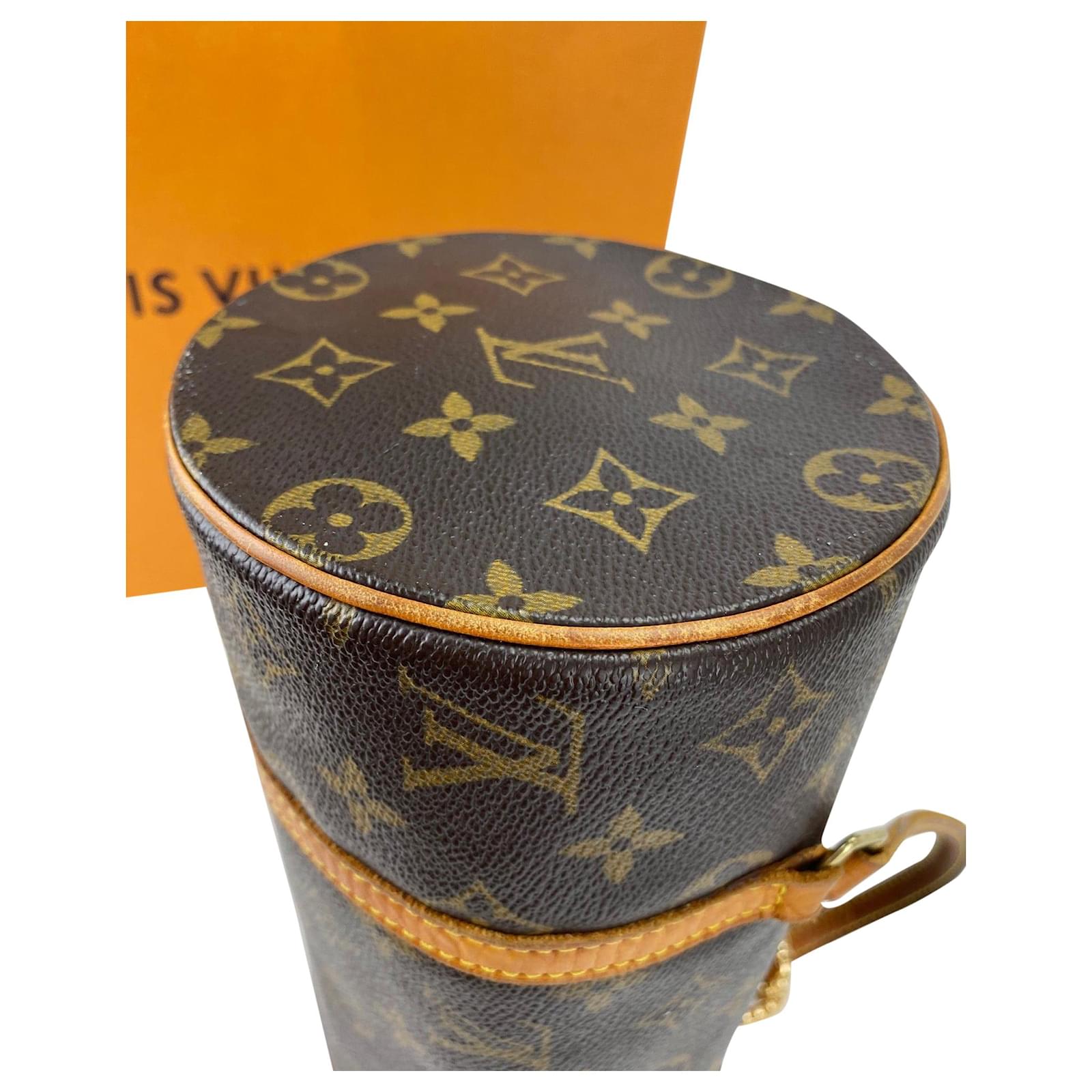 Louis Vuitton Papillon 26 Monogram Vintage Hand Shoulder Bag Authentic Pre  owned Brown Cloth ref.674142 - Joli Closet