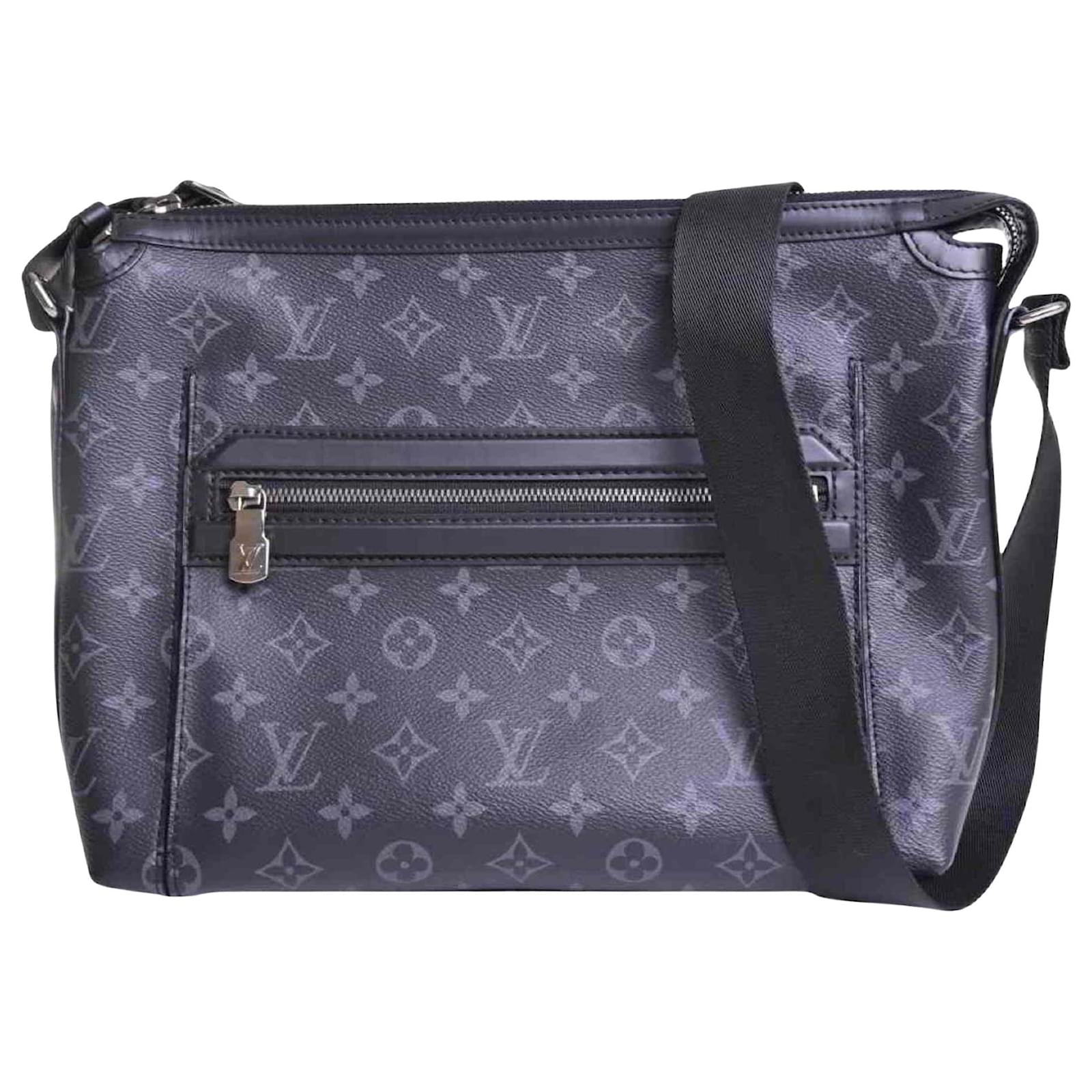 Louis Vuitton Odyssey Grey Cloth ref.675345 - Joli Closet