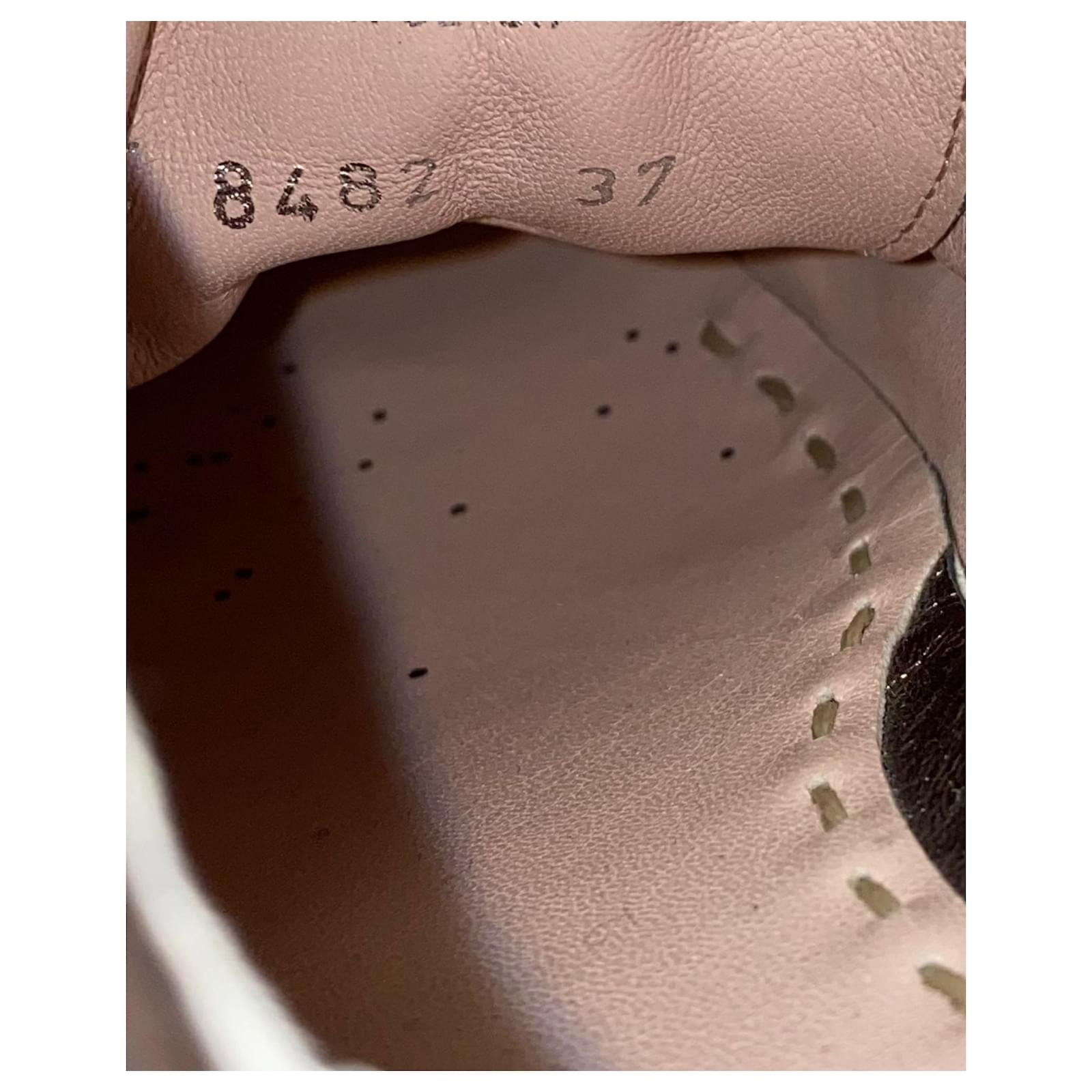 Miu Miu Studded Cap Toe Lace-Up Sneakers in Silver Glitter Silvery  ref.675530 - Joli Closet