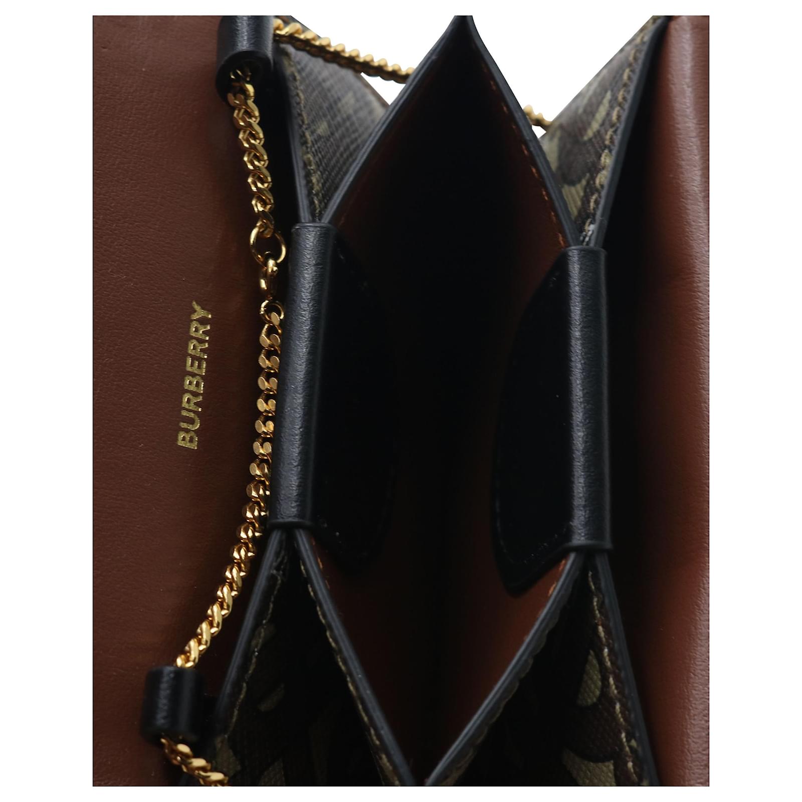 Burberry Jessie TB Monogram Chain Card Case in Brown Leather ref.675603 -  Joli Closet