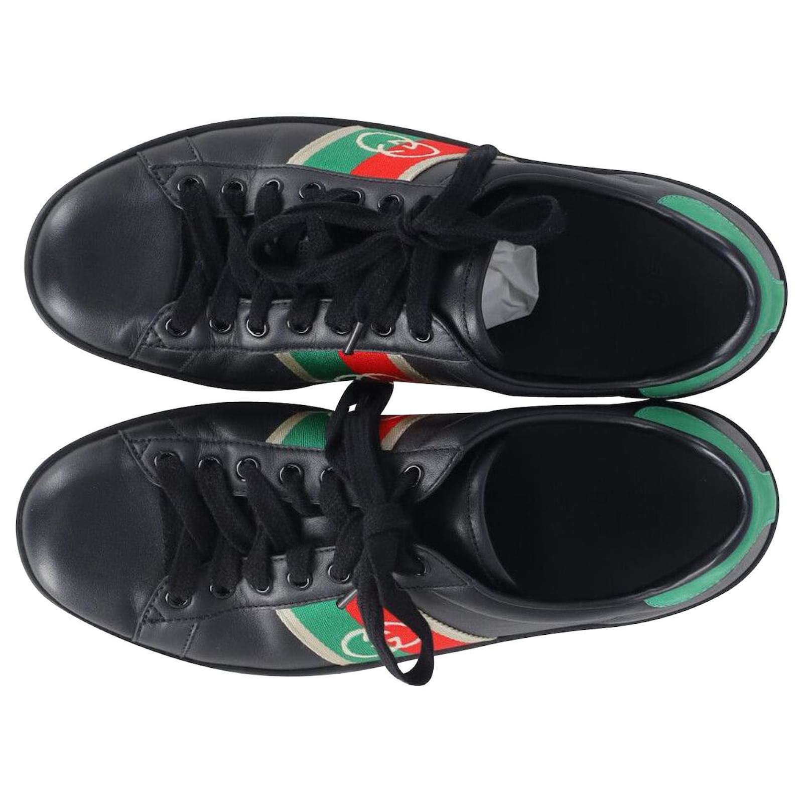 Gucci GG Ace Sneaker in Black Print Leather ref.675665 - Joli Closet