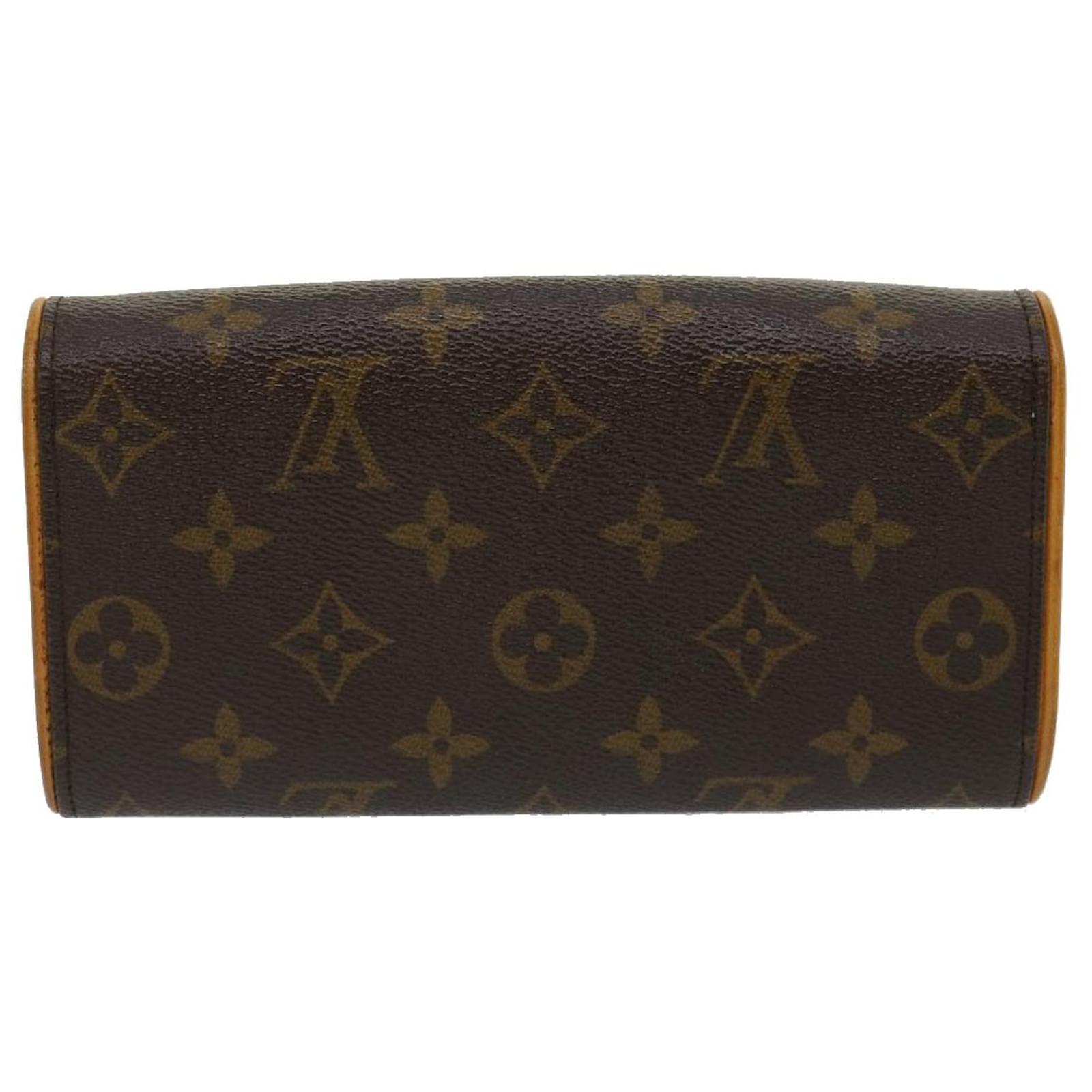 Louis Vuitton Pochette Florentine Brown Cloth ref.676742 - Joli Closet