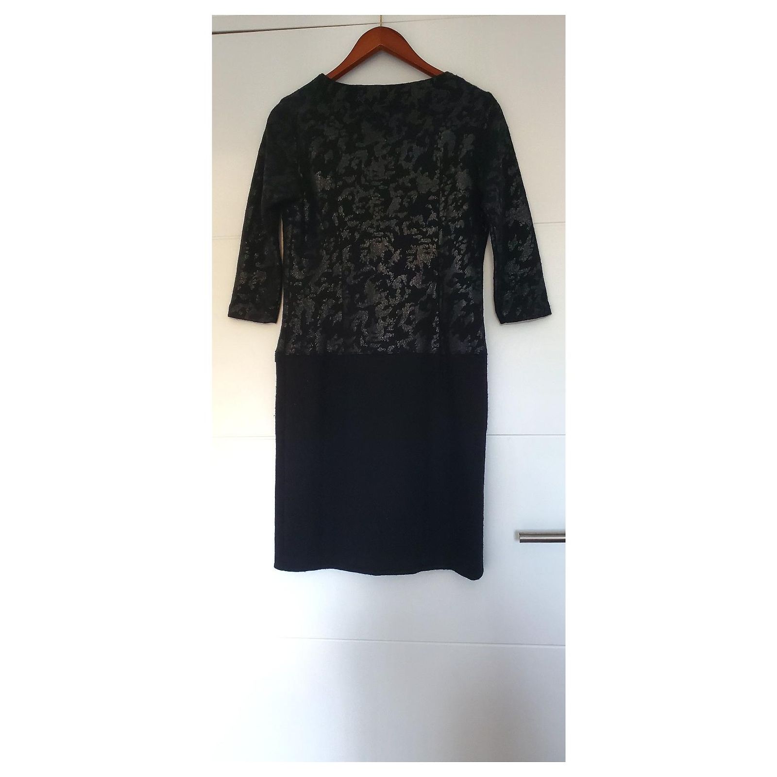 Pull LUISA CERANO Gris Avec Imprimé Doré – Taille 42 (IT), Occasion Très Bon état, Modèle KoS917