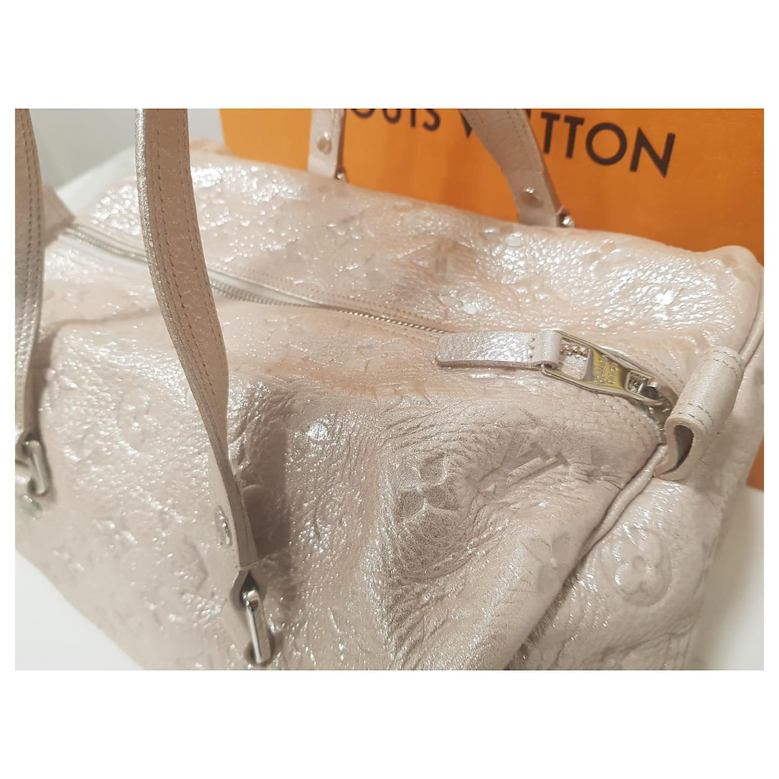 Louis Vuitton Comete Pink Patent leather ref.679944 - Joli Closet