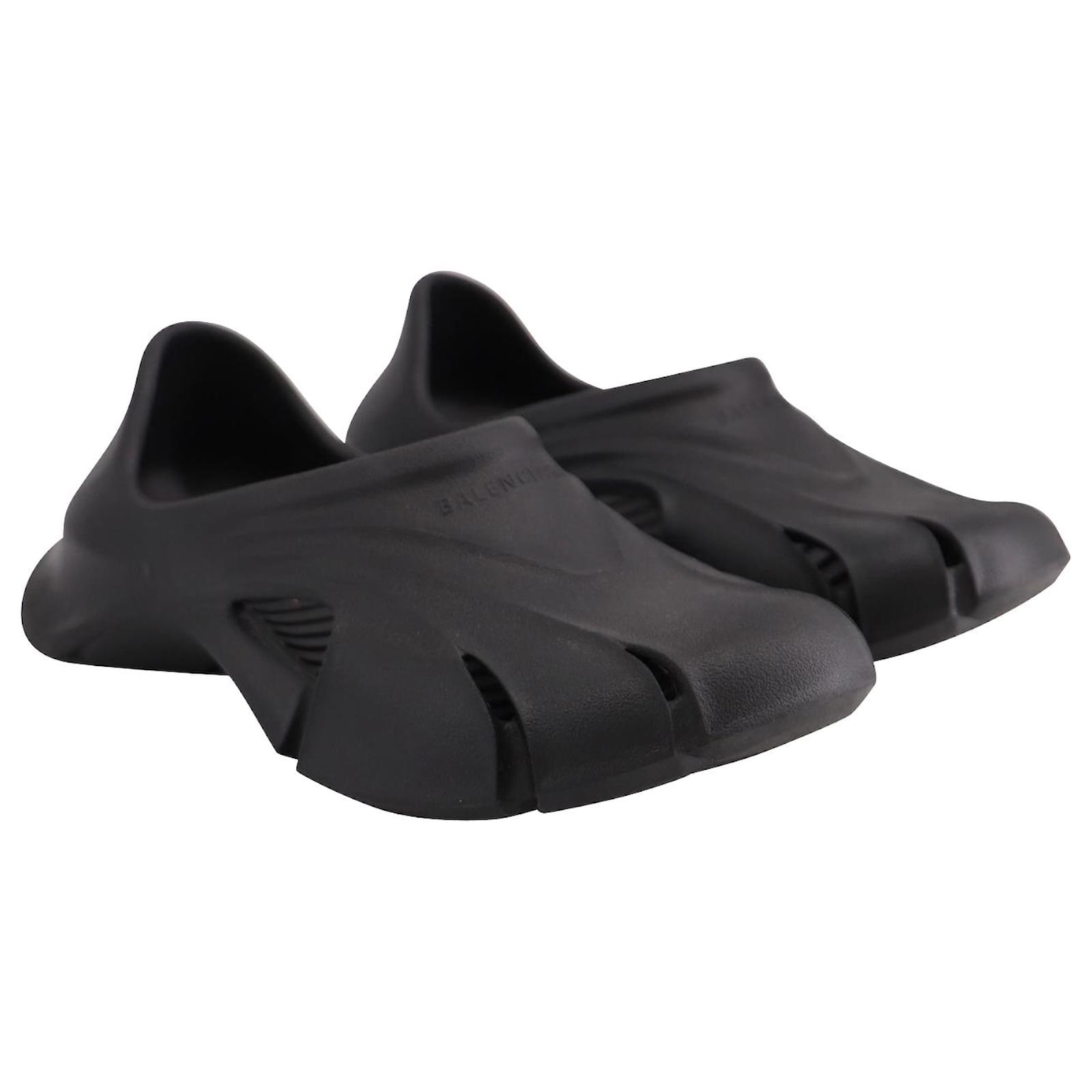 Balenciaga Mold Closed Slip On Sandals in Black Rubber