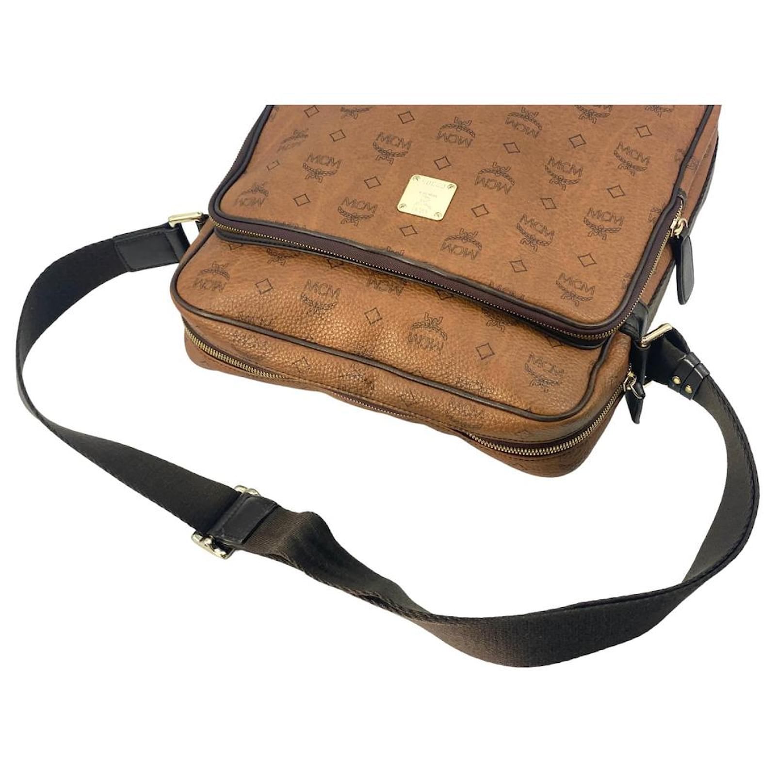 MCM VISETOS MESSENGER SHOULDER BAG BROWN ref.681366 - Joli Closet