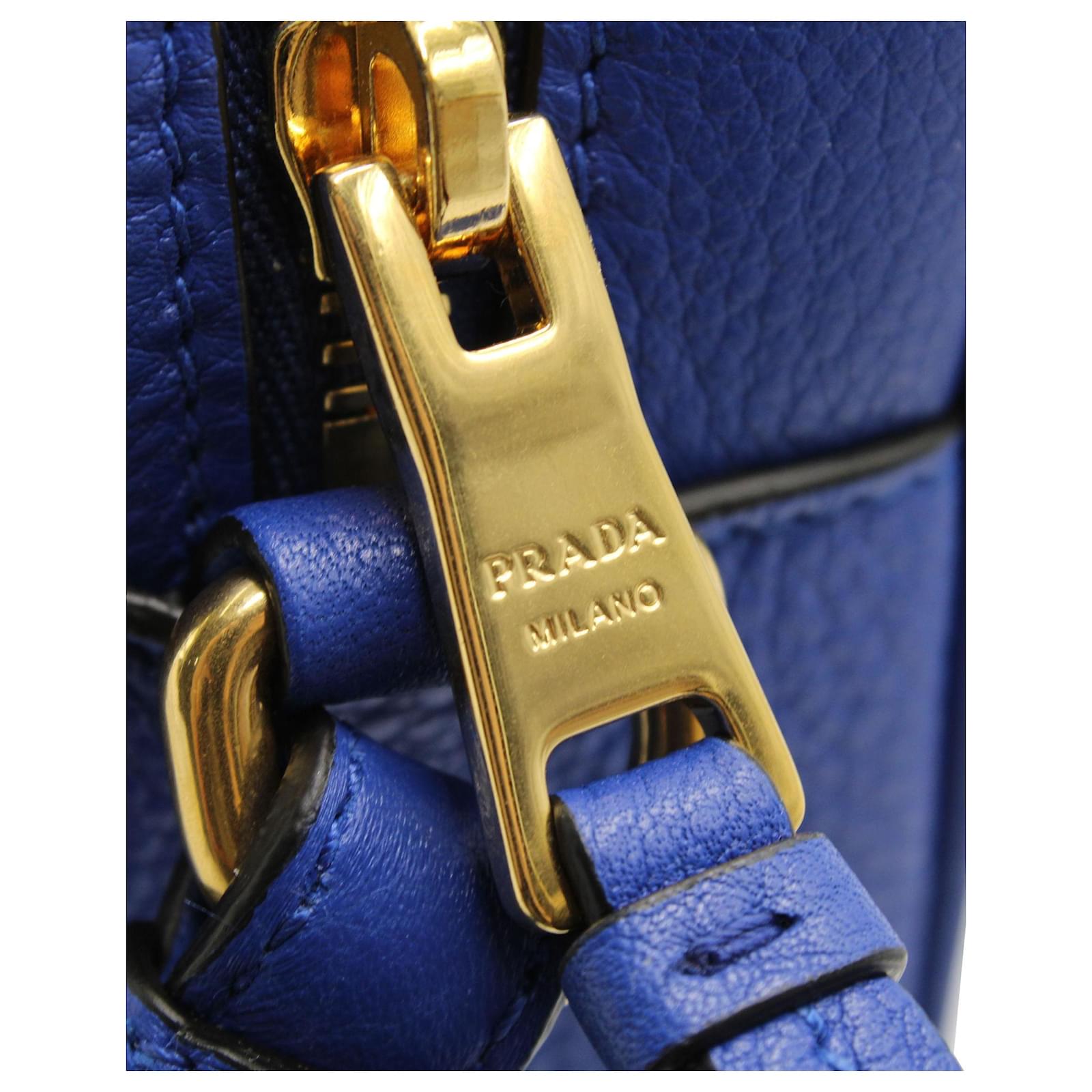 Prada Bandoliera Saffiano Blue Leather Cross Body Bag ref.681742