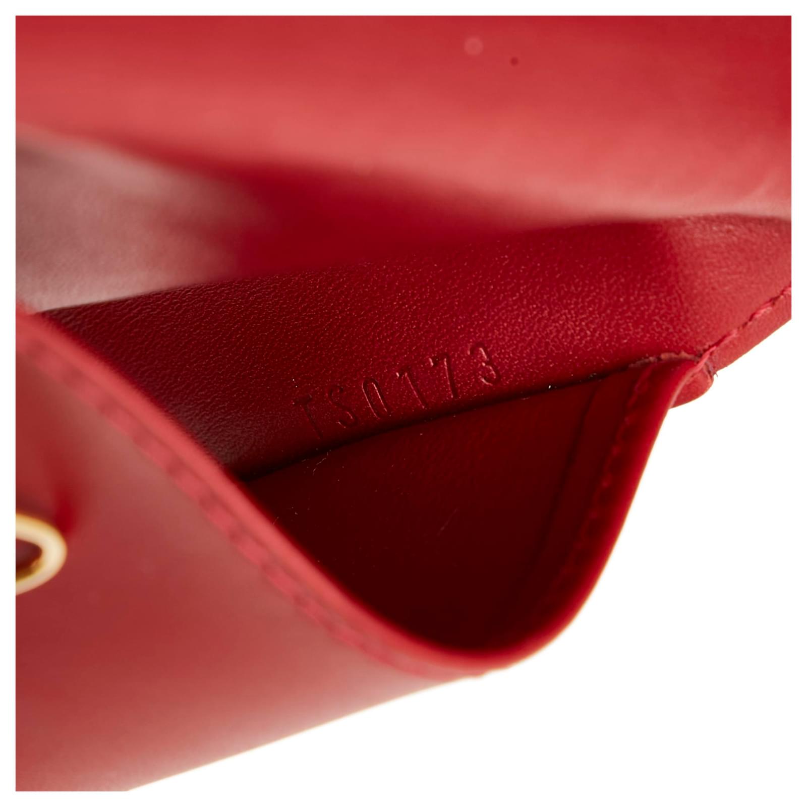 Louis Vuitton Red Monogram Vernis 4 Key Holder Leather Patent leather  ref.682089 - Joli Closet