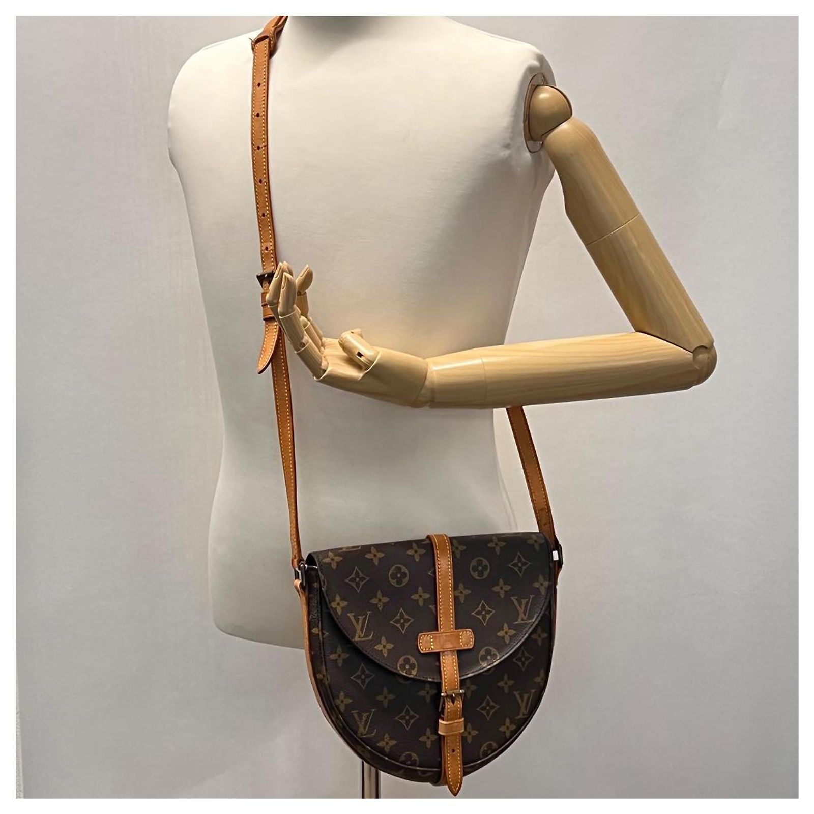 LOUIS VUITTON Monogram Chantilly MM Shoulder Bag M51233 LV Auth 