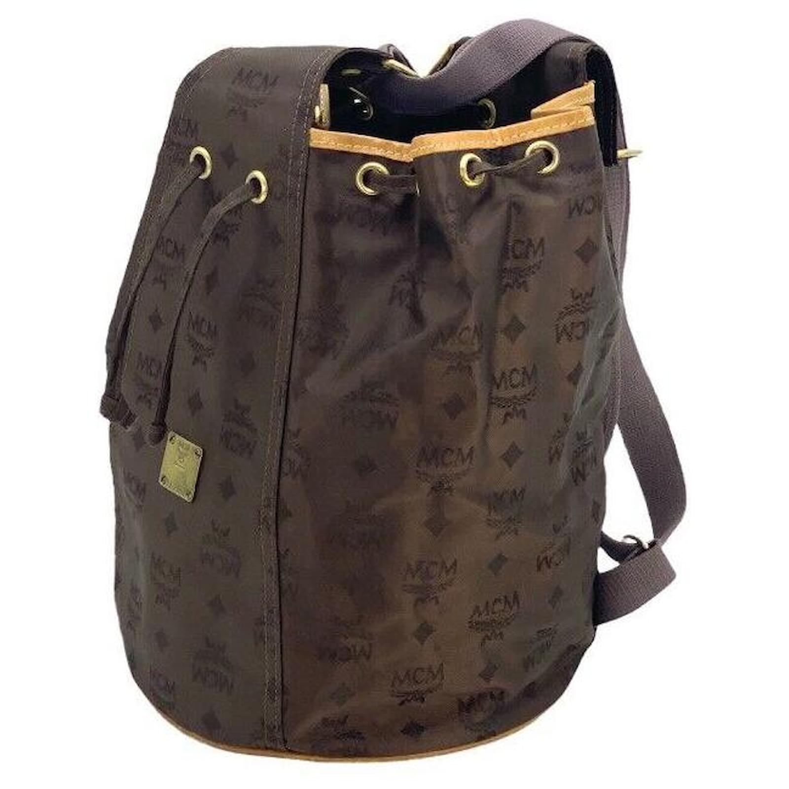 MCM NYLON VINTAGE BACKPACK SLINGBAG BROWN ref.682646 - Joli Closet