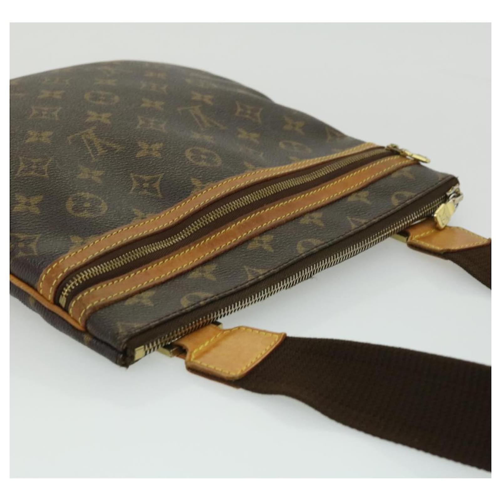 LOUIS VUITTON Monogram Pochette Bosphore Shoulder Bag M40044 LV Auth ep601  Cloth ref.783799 - Joli Closet