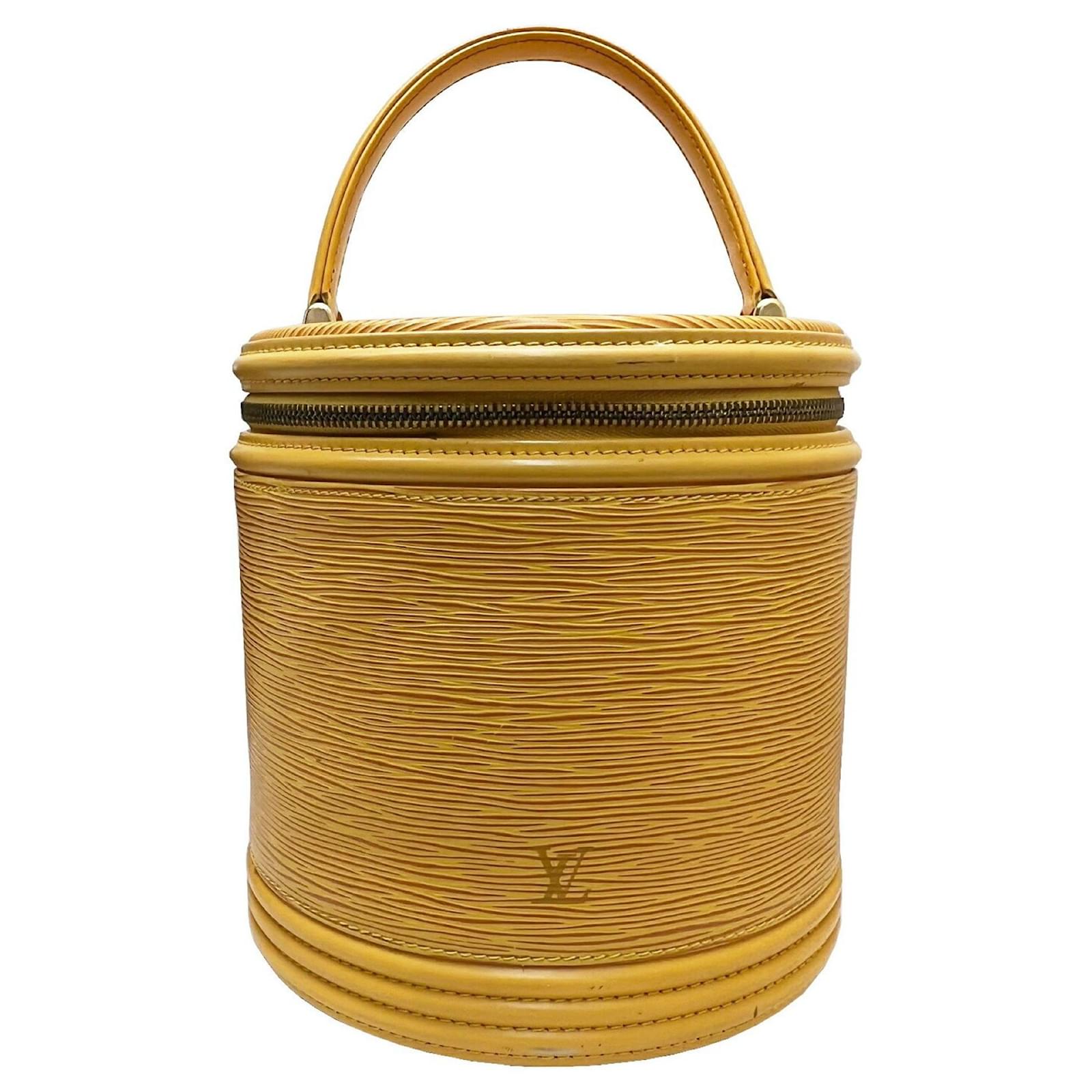 Louis Vuitton Cannes Yellow Leather ref.682789 - Joli Closet