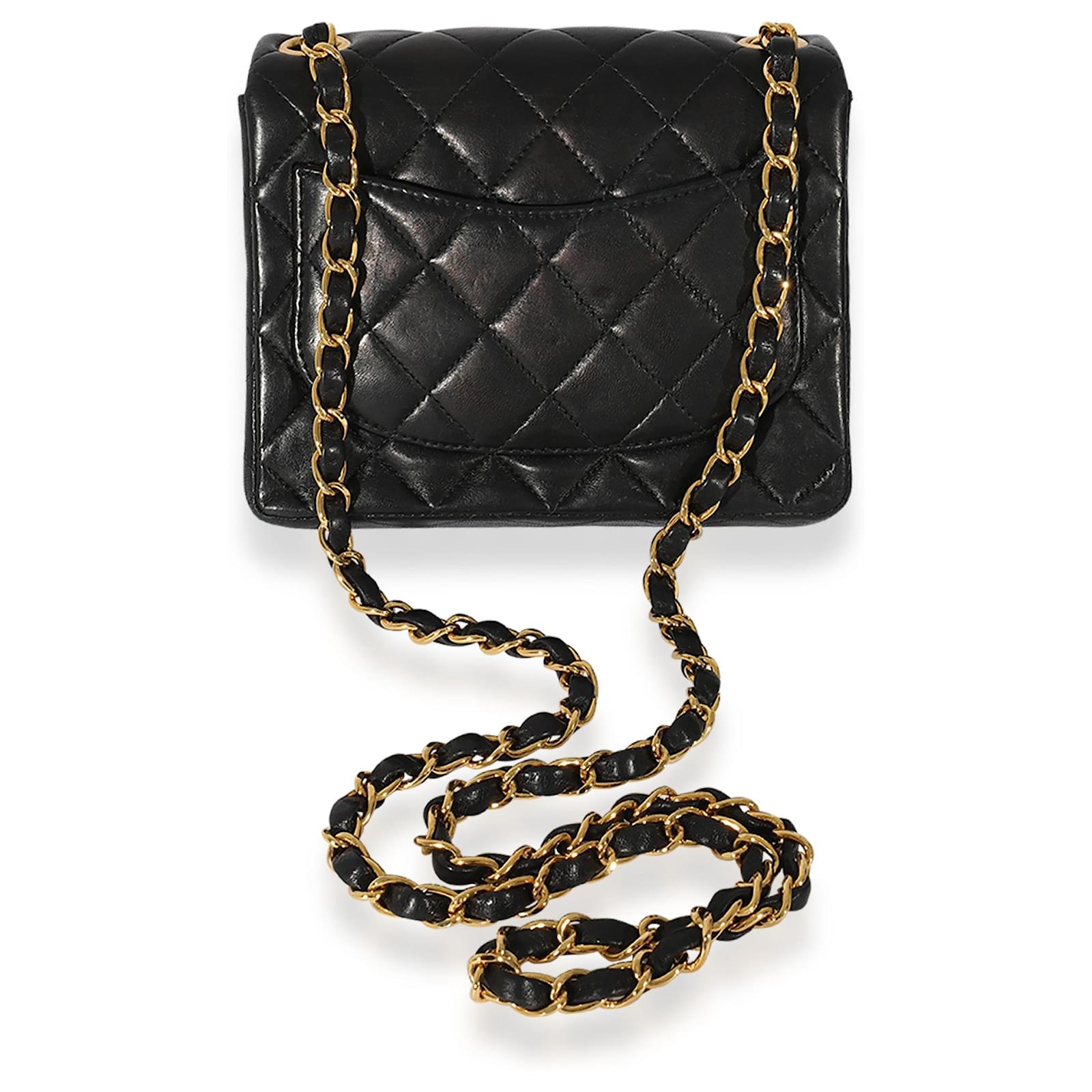 Pre-Owned Chanel Black Quilted Lambskin Square Mini Classic Flap Bag  (28,910 EGP) ❤ liked on Polyvore featuring bags…