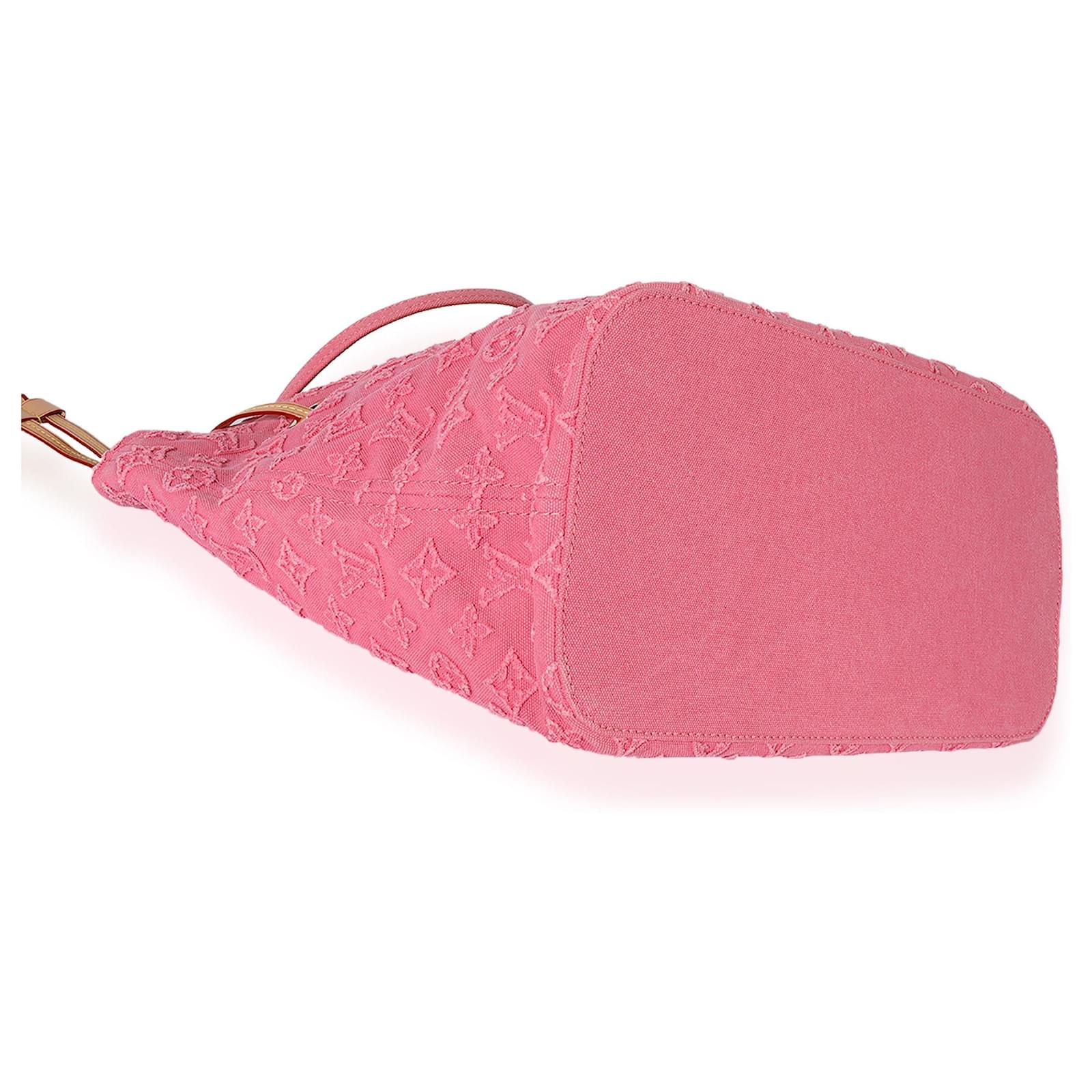 Louis Vuitton Monogram Denim Neverfull Mm Rose Pink Leather ref.683411 -  Joli Closet