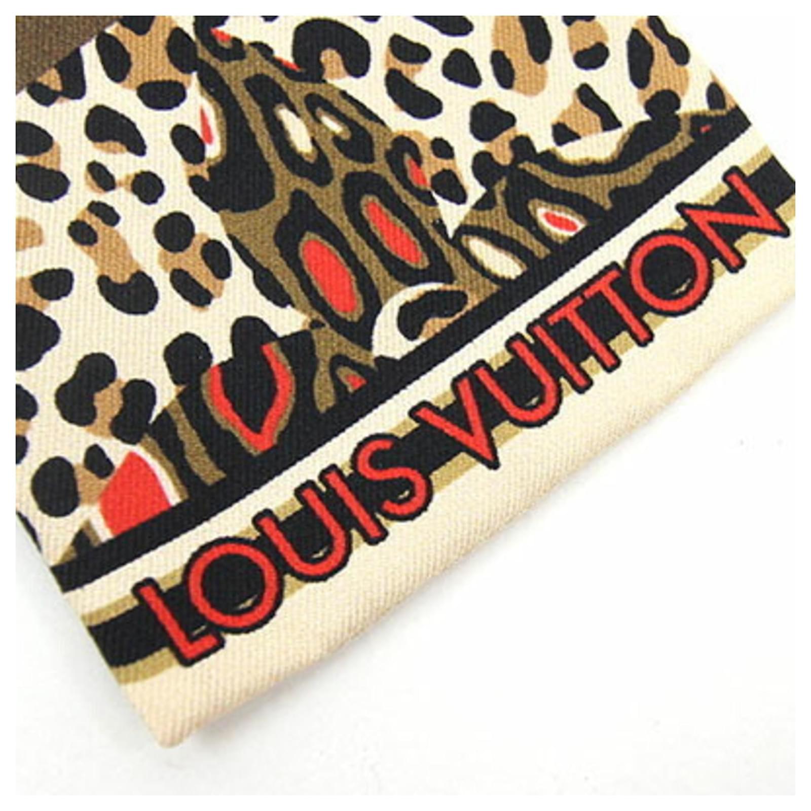 Louis Vuitton Beige Silk ref.684495 - Joli Closet