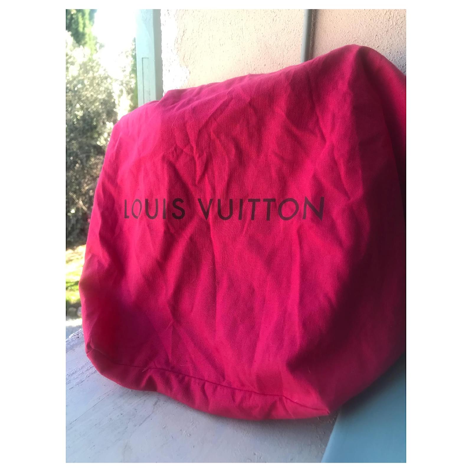 Louis Vuitton Monogram Cerises Bucket Bag - Brown Bucket Bags, Handbags -  LOU174394