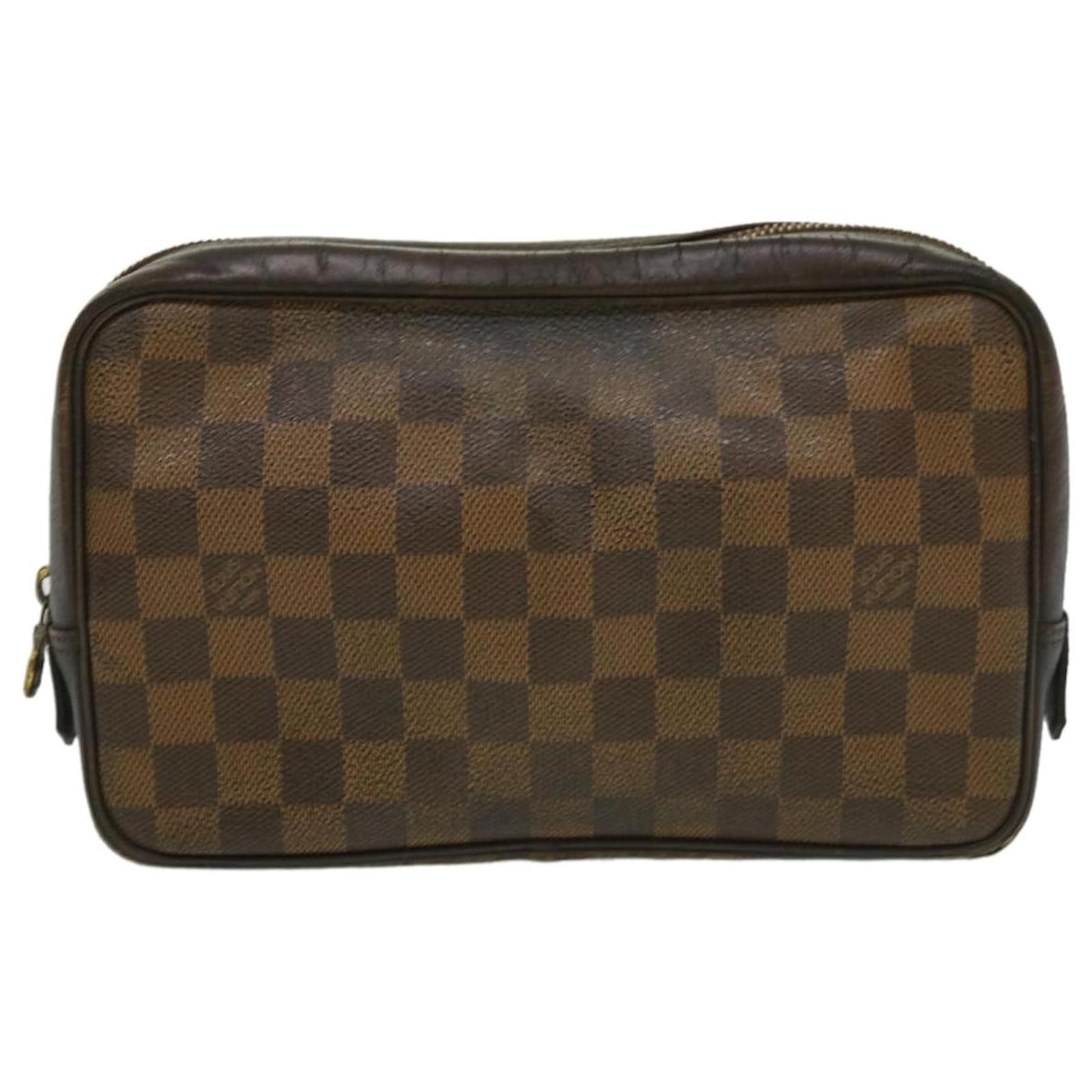 Louis Vuitton Ebene Pochette Ascot Clutch Bag – The Closet