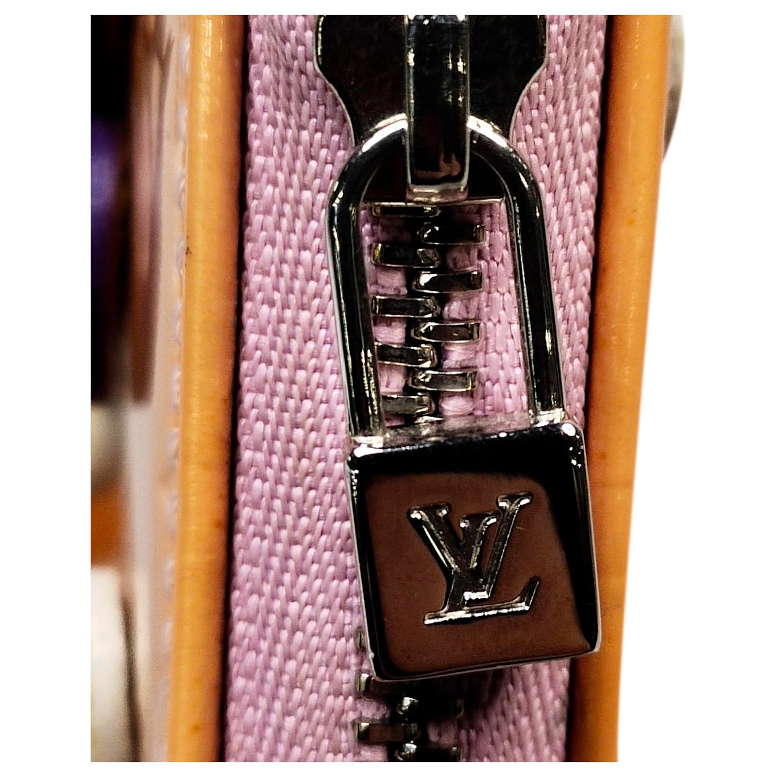 Louis Vuitton Brown Vernis Lexington Fleurs Pochette Multiple colors Beige  Leather Patent leather ref.325105 - Joli Closet