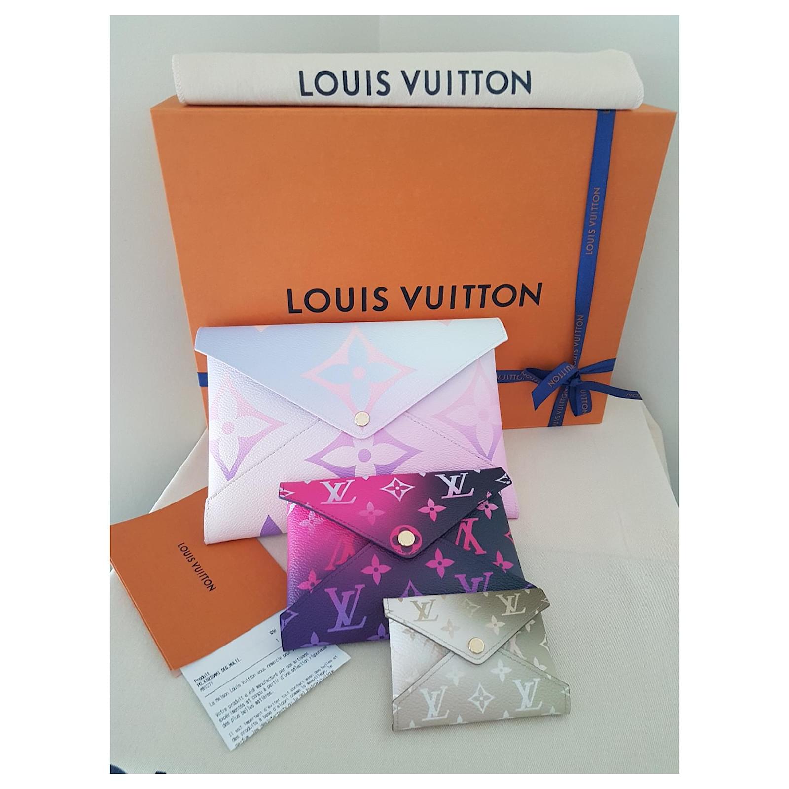 Louis Vuitton Pochette Kirigami 3-in-1 Multiple colors Leather Cloth  ref.685670 - Joli Closet