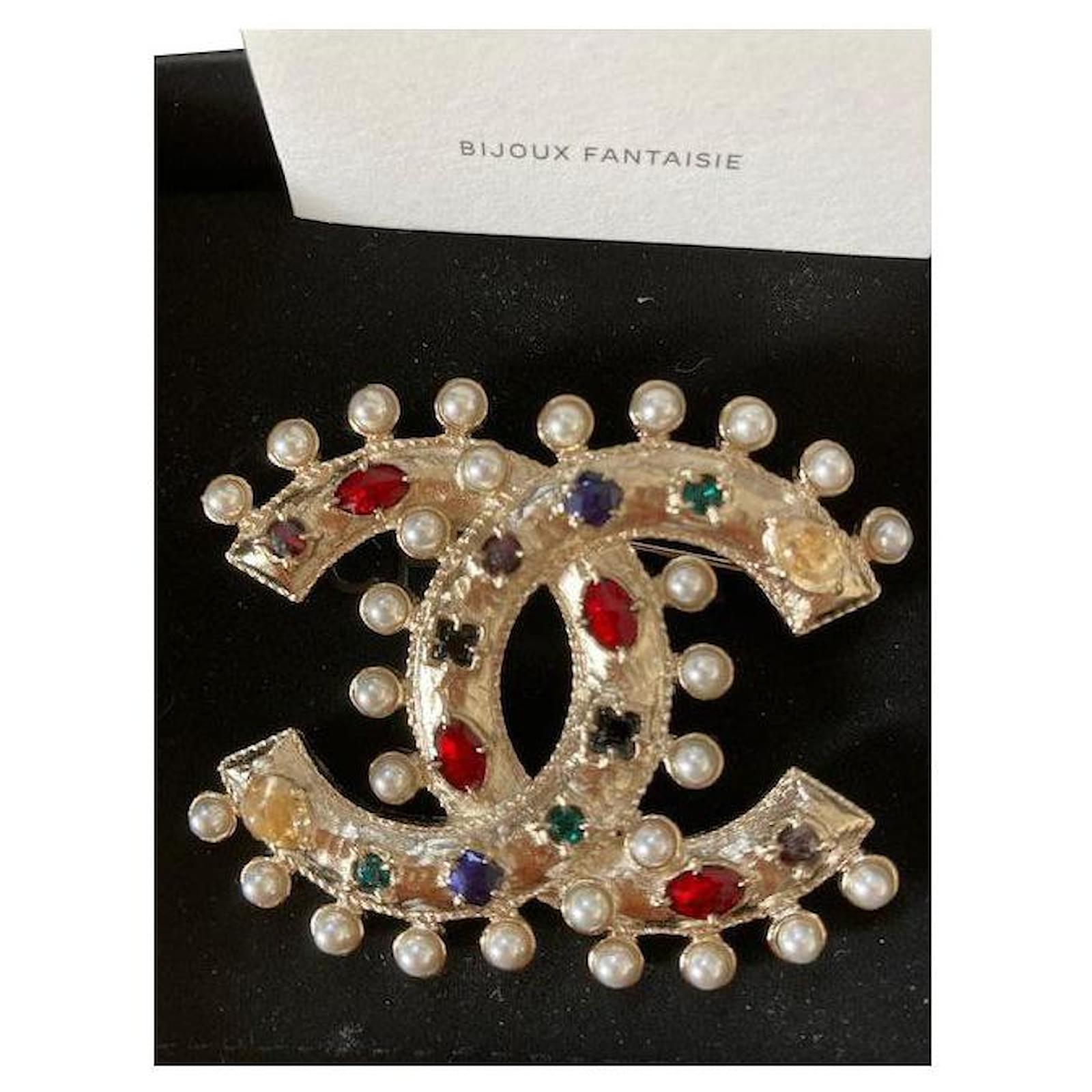 Grande Broche Vintage Métal Doré Avec Strass Améthyste - Motif Coquillage - Bijou Ancien Occasion