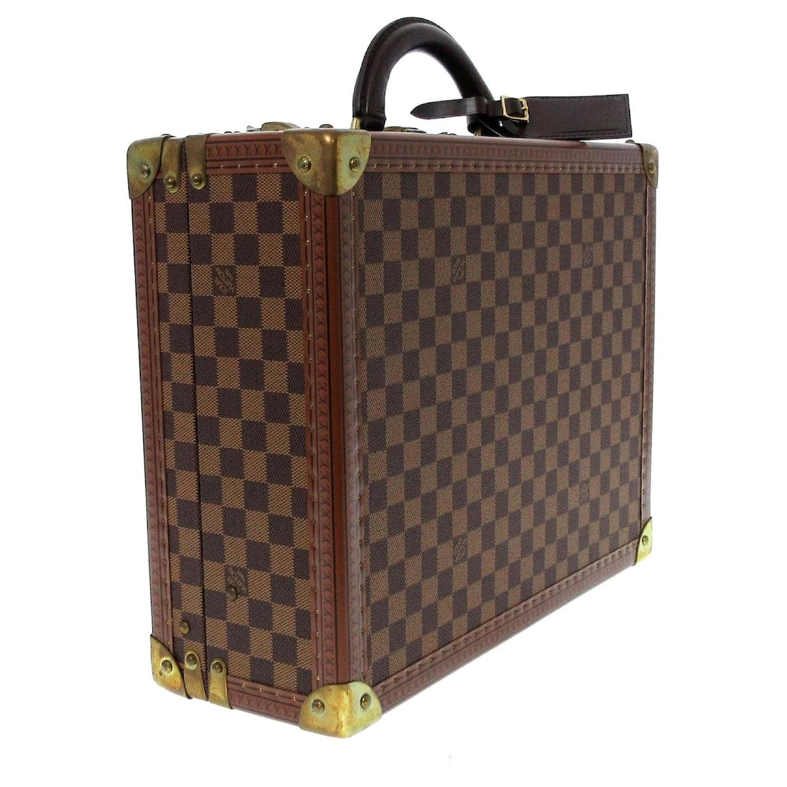 Louis Vuitton Cotteville 40 Brown Cloth ref.708844 - Joli Closet