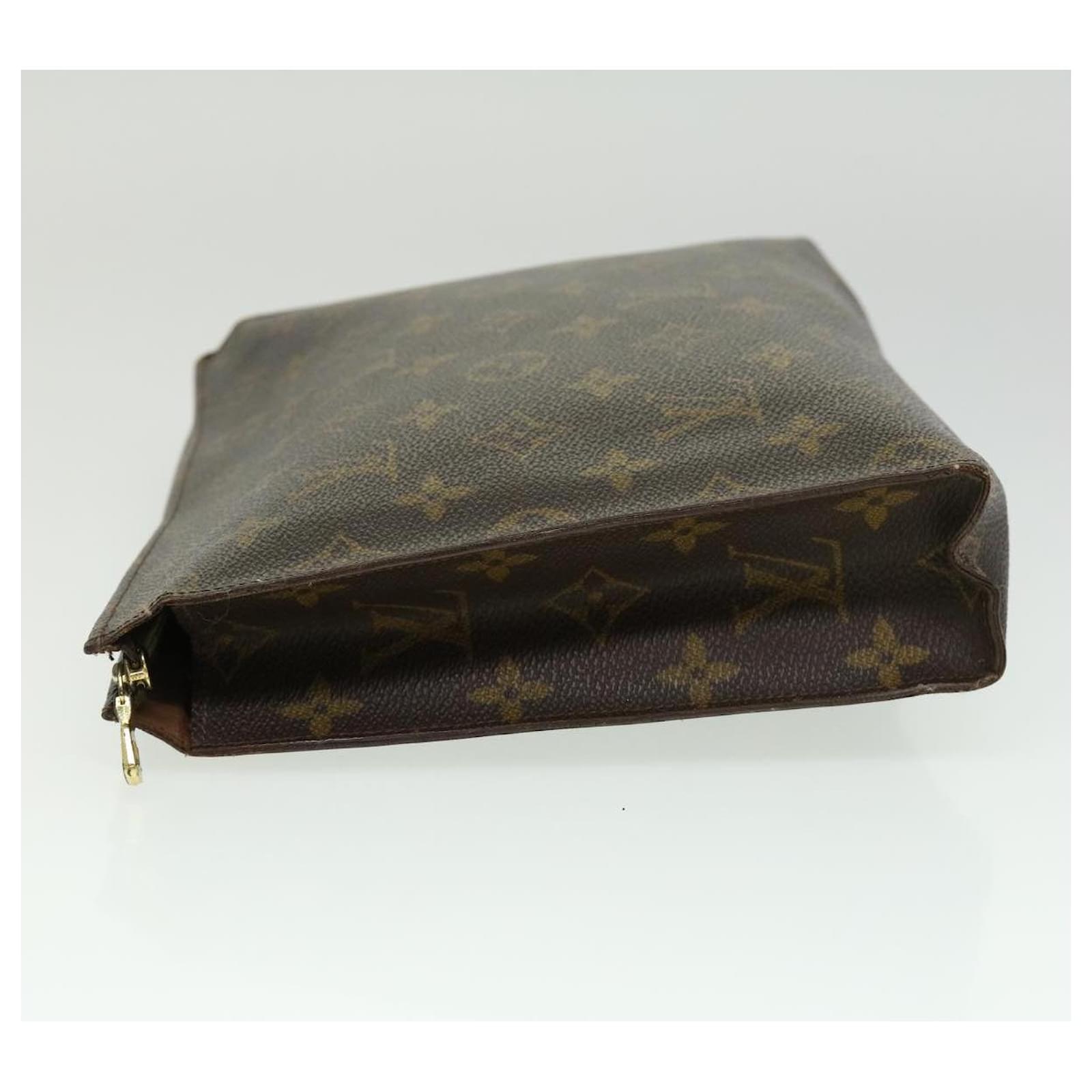 LOUIS VUITTON Monogram Poche Toilette 26 Pouch M47542 LV Auth