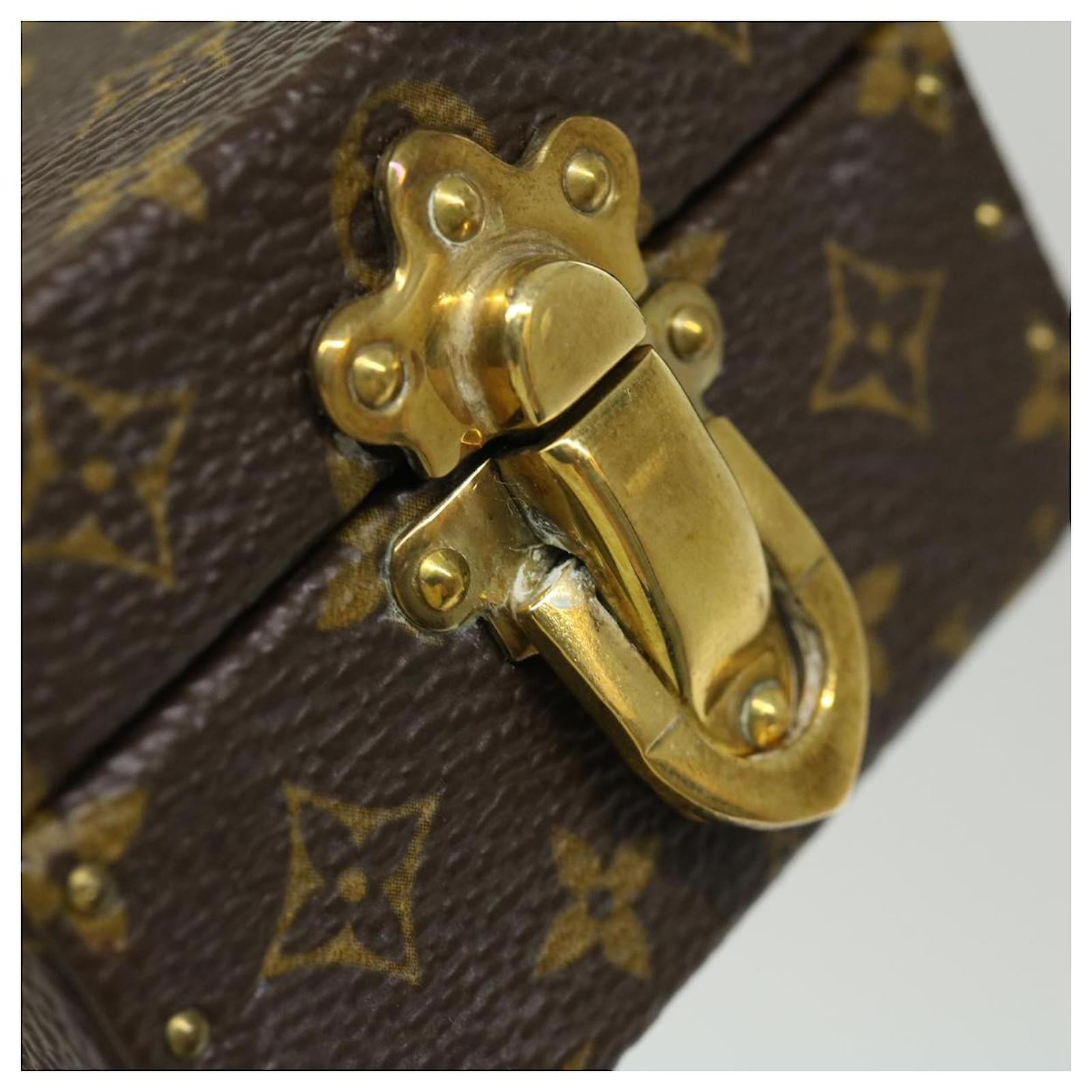 LOUIS VUITTON Monogram Eccrine Declaration Jewelry Box M21010 LV Auth  32529a Cloth ref.692316 - Joli Closet