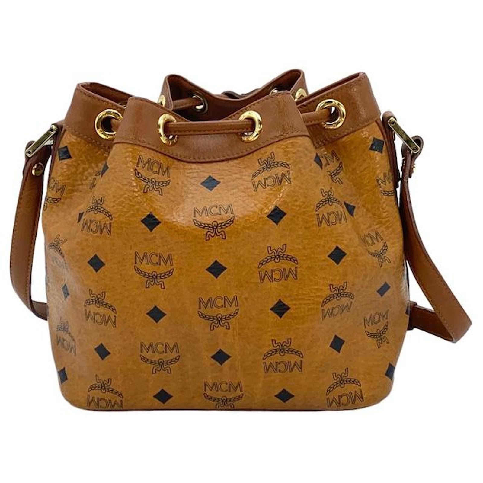 MCM VISETOS DRAWSTRING BUCKET COGNAC SMALL ref.692556 - Joli Closet