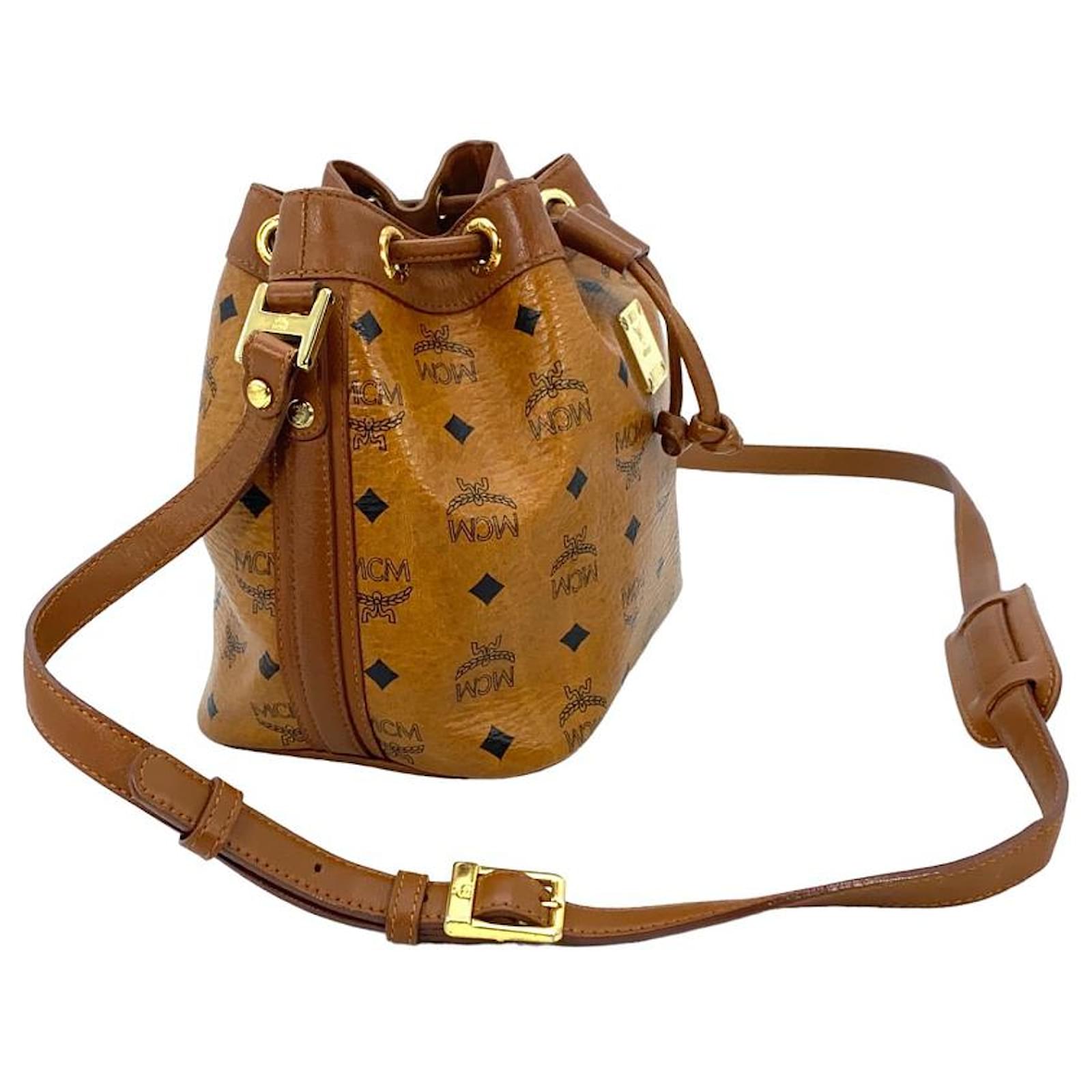 MCM VISETOS DRAWSTRING BUCKET COGNAC SMALL ref.692556 - Joli Closet