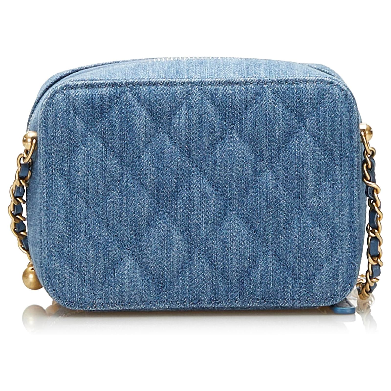 Chanel Blue Denim Pearl Crush Camera Bag Cloth ref.692679 - Joli Closet