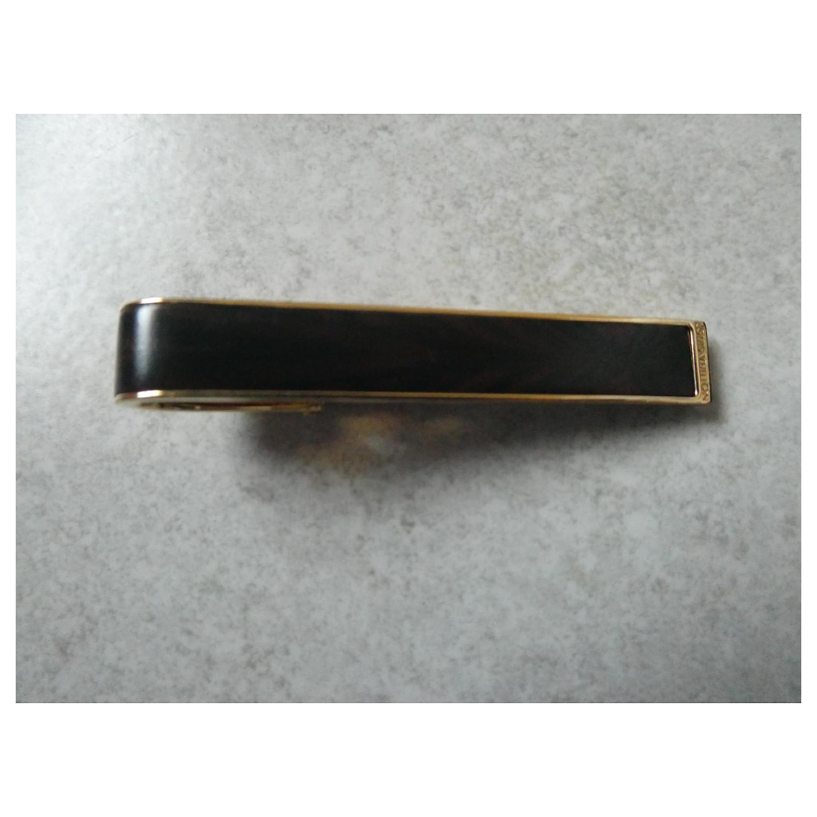 louis vuitton tie clip in golden steel with box Gold hardware ref.693286 -  Joli Closet