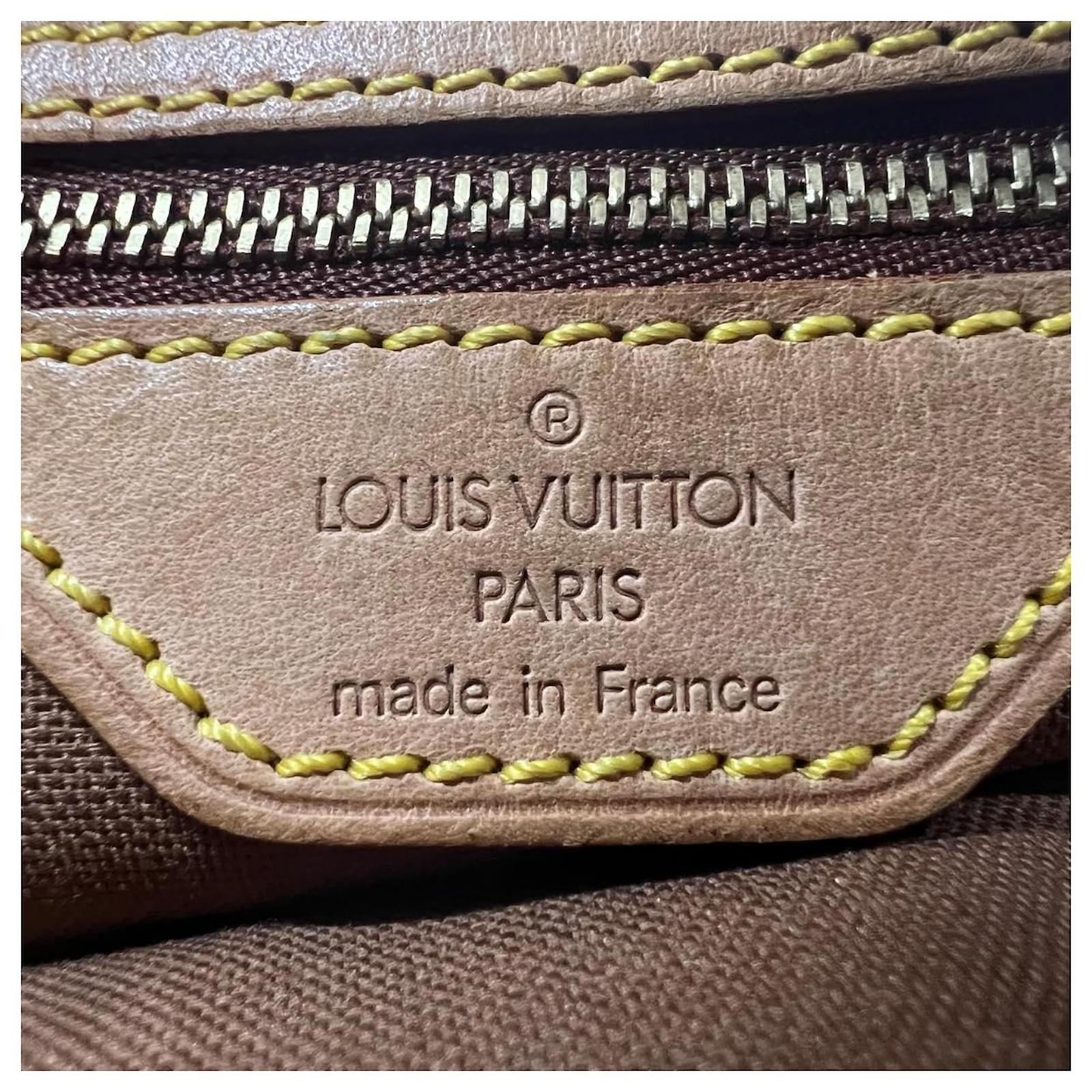 LOUIS VUITTON Monogram Trotteur Shoulder Bag M51240 LV Auth tb181