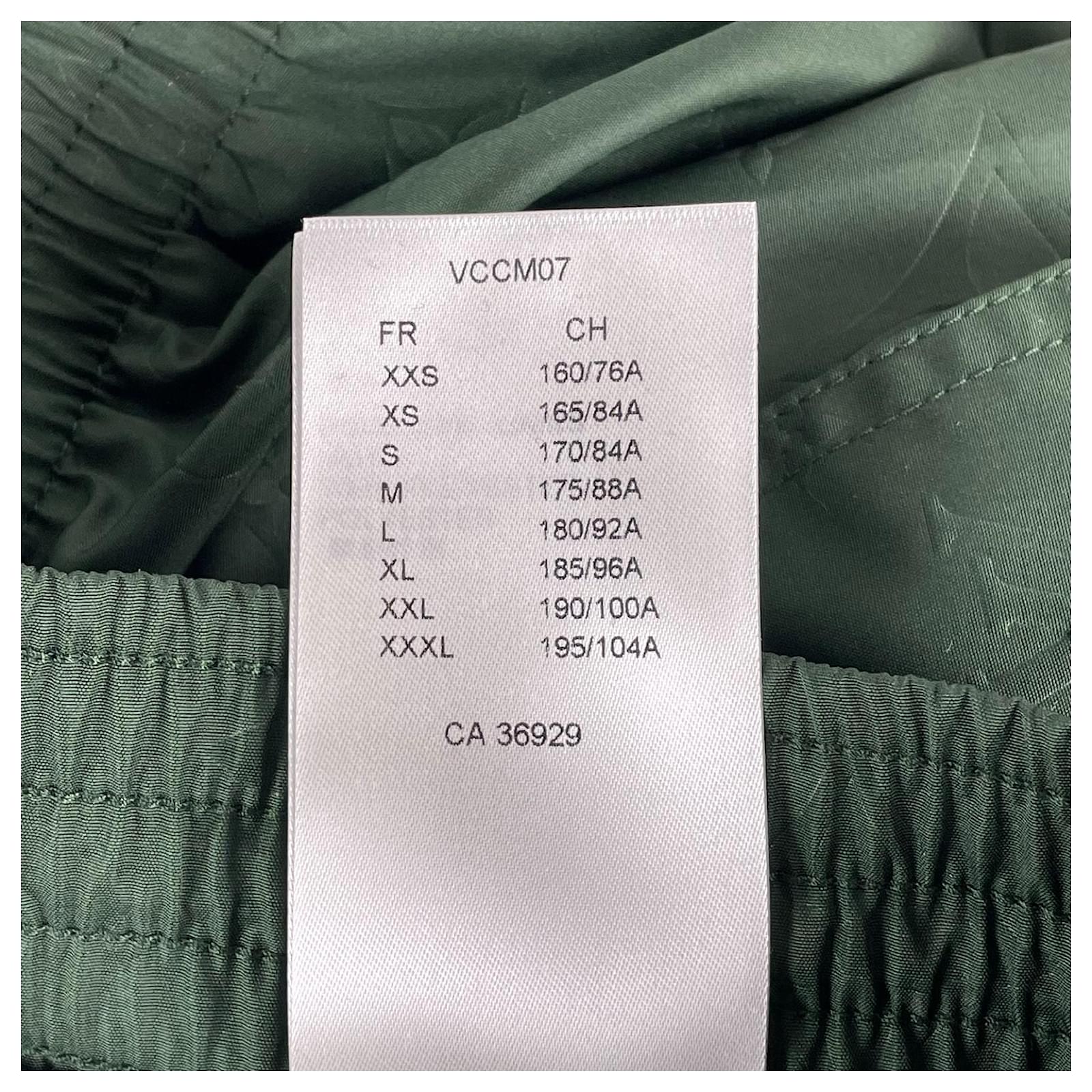 Louis Vuitton Iconic Swim Shorts LVSE Khaki Polyester ref.693471 - Joli  Closet