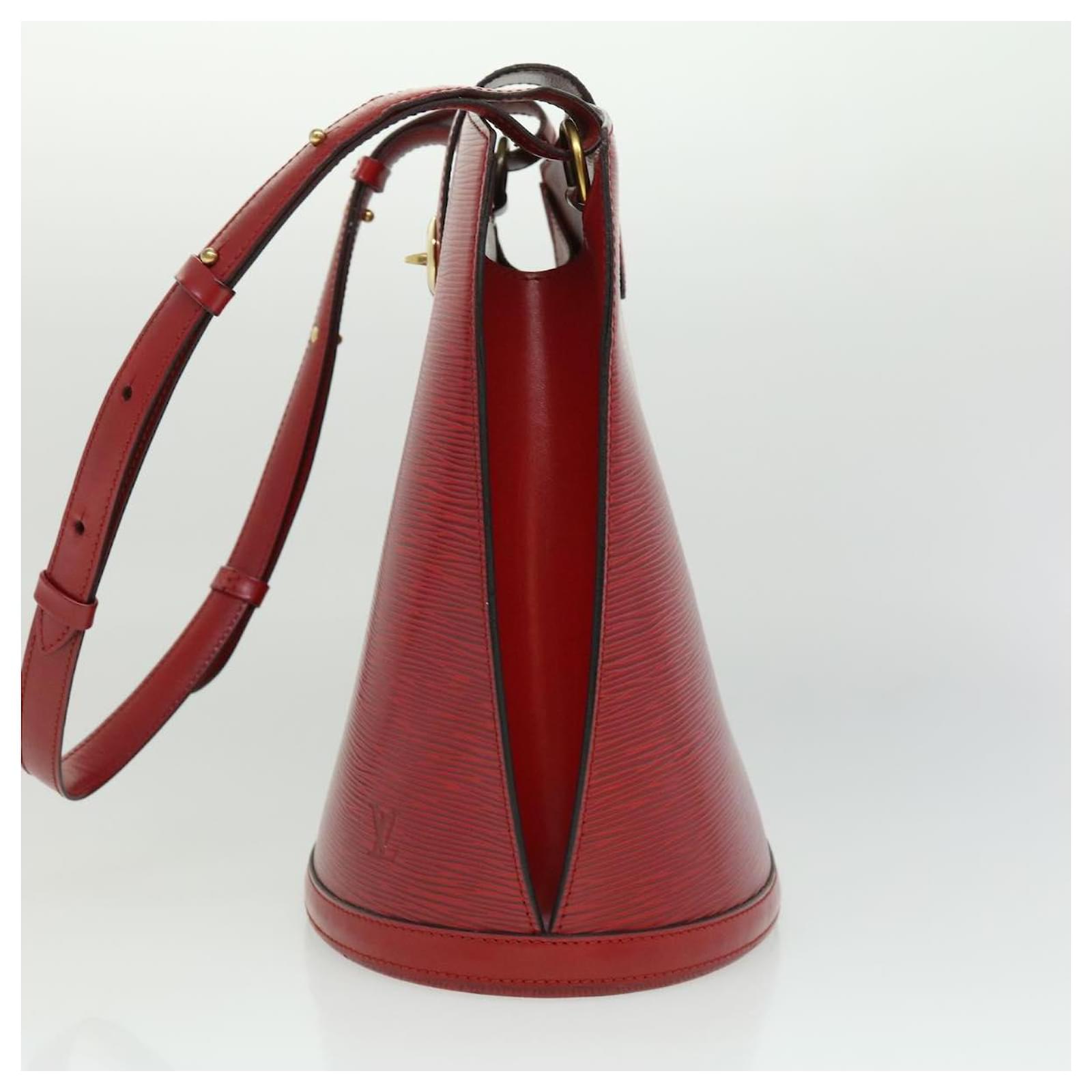 Louis Vuitton, Bags, Louis Vuitton Epi Cluny M52257 Womens Shoulder Bag  Castilian Red