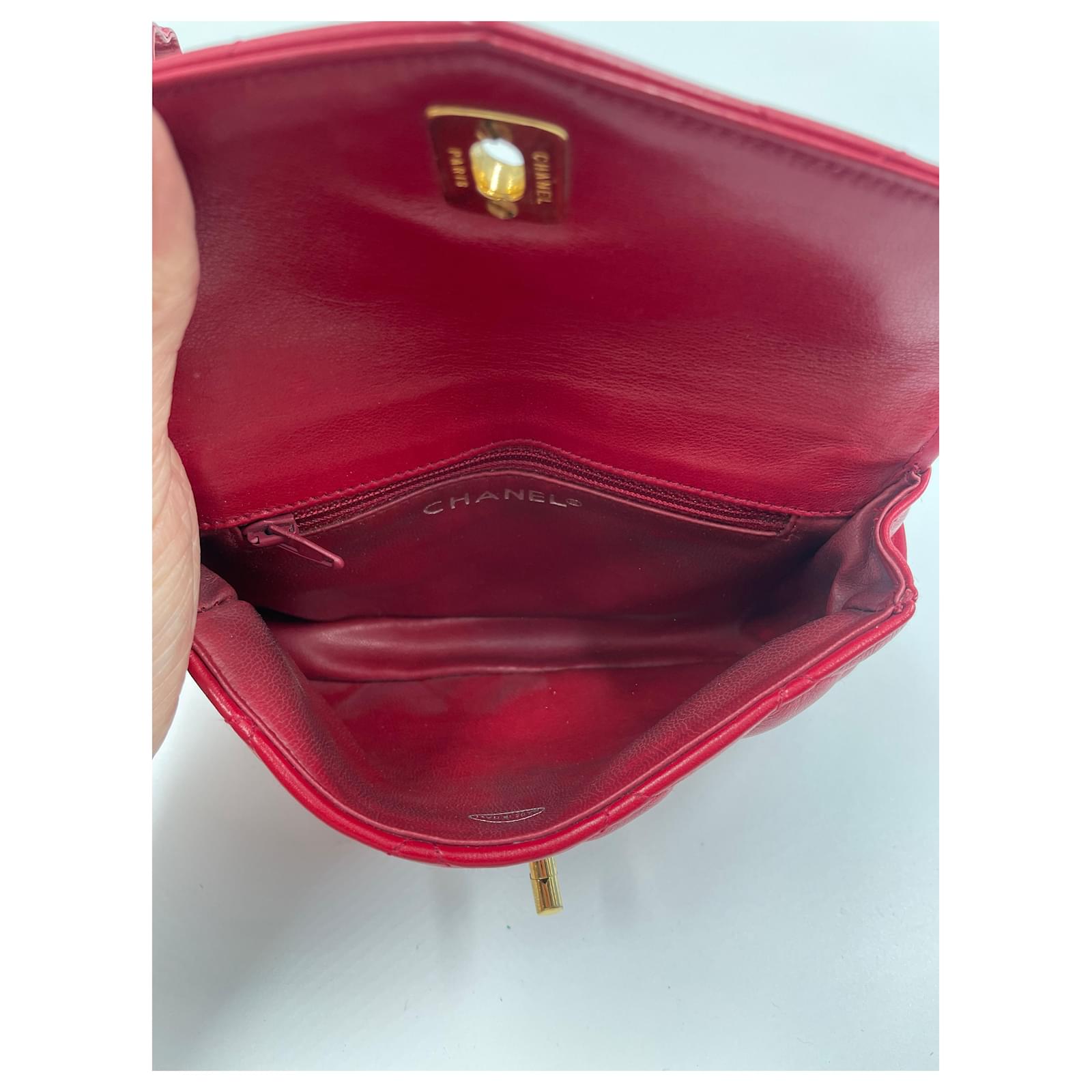 Bolsa Chanel de Couro Vermelho ref.695685 - Joli Closet