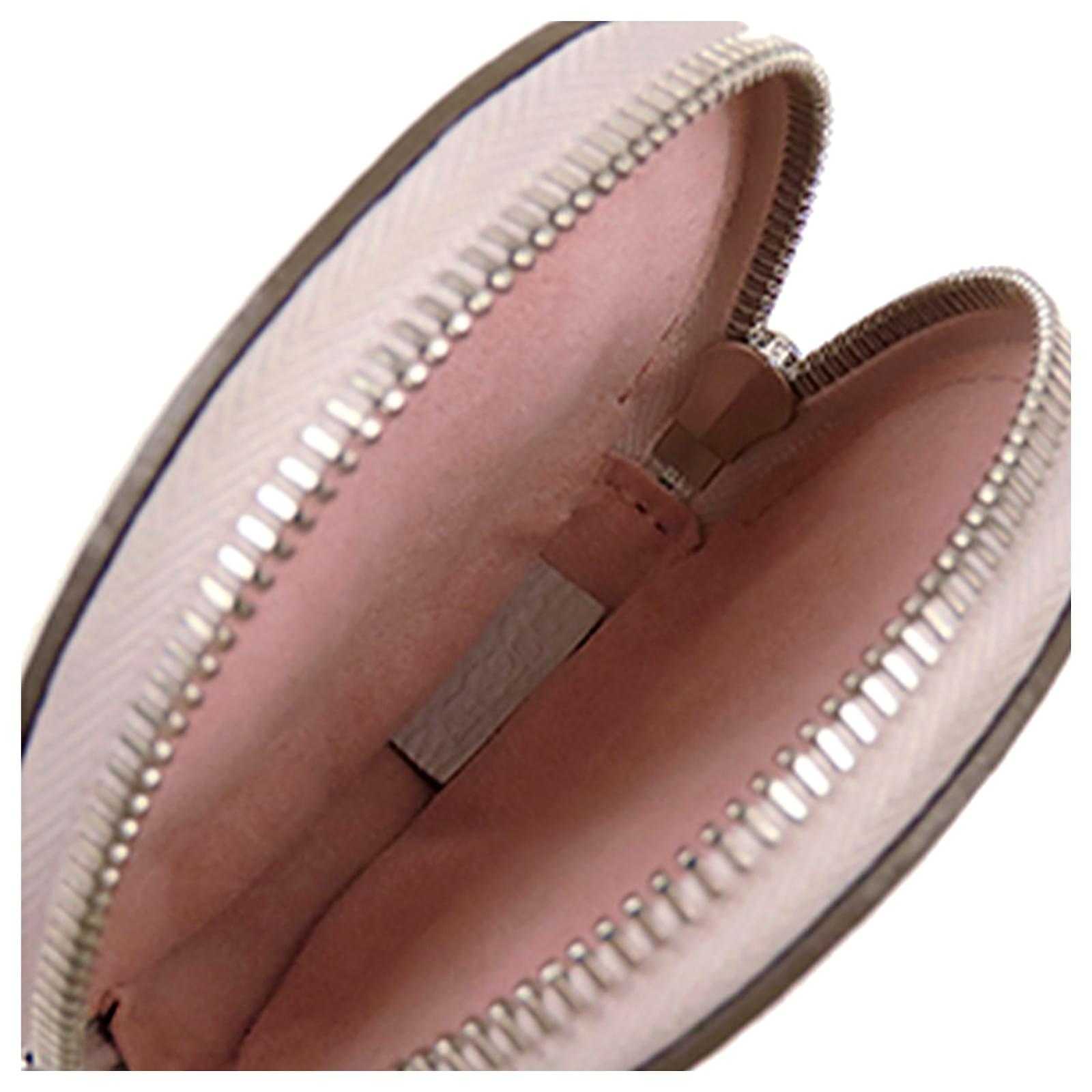 Louis Vuitton Pink Monogram Mahina Bella Leather Pony-style calfskin  ref.1025502 - Joli Closet