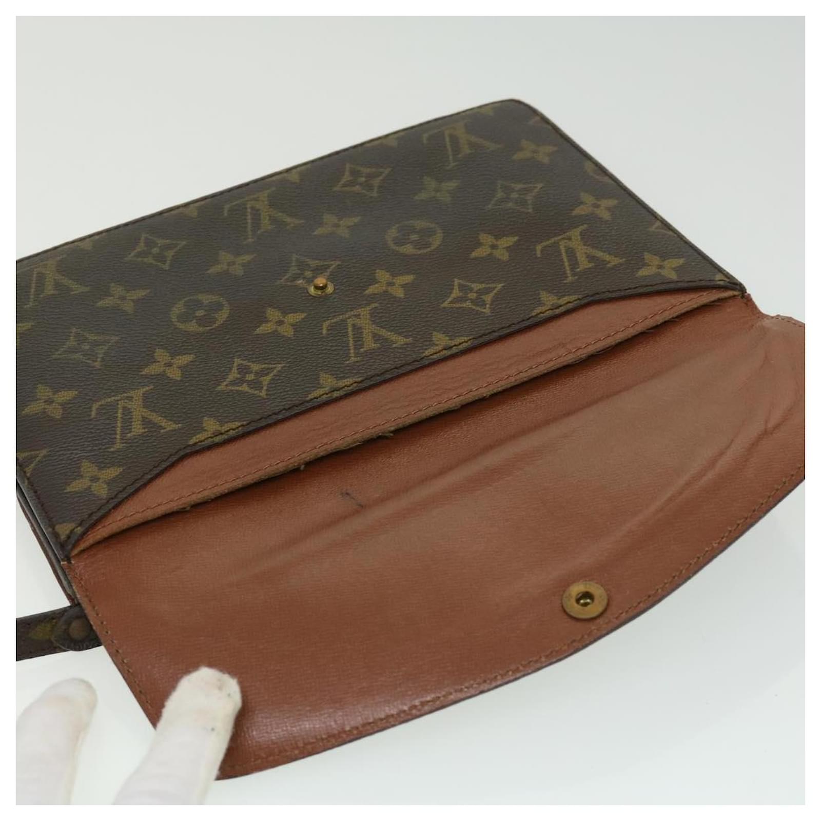 LOUIS VUITTON Monogram Double Rabat Shoulder Bag M51815 LV Auth