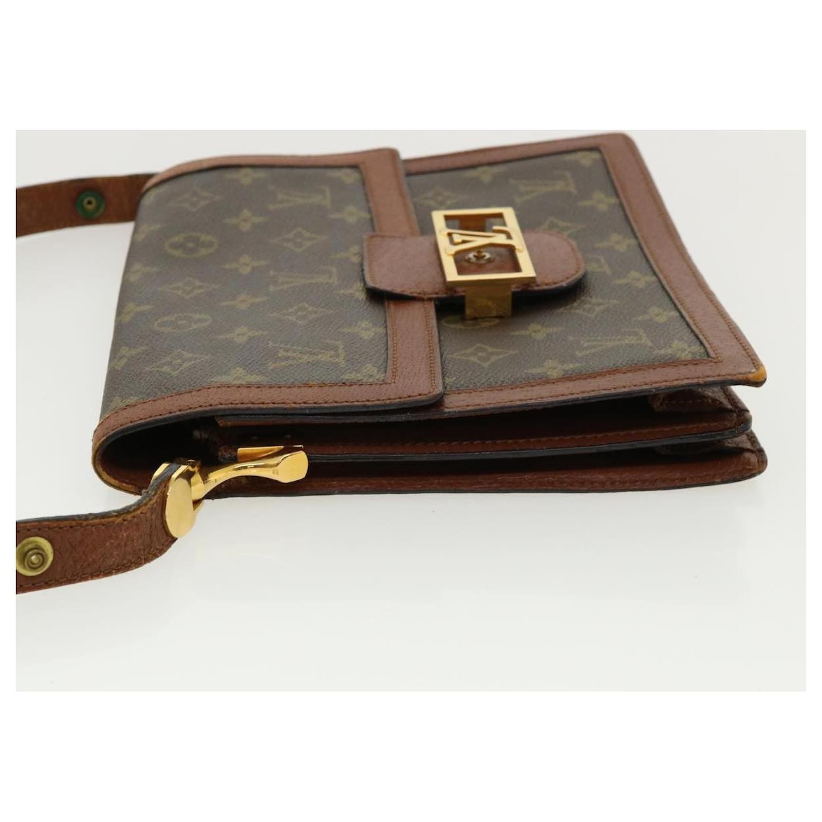 LOUIS VUITTON Monogram Sac Dauphine Shoulder Bag Vintage M51410 LV Auth  ar7796b Cloth ref.697535 - Joli Closet