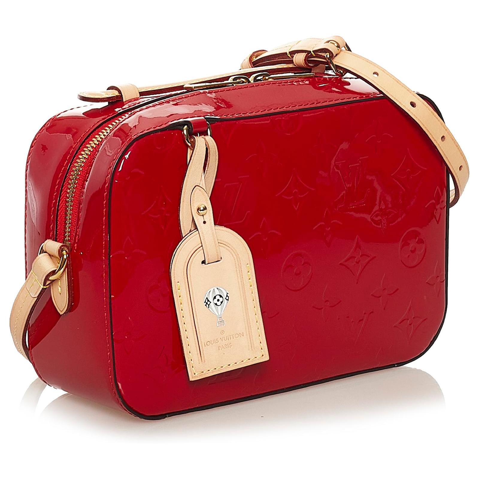 Louis Vuitton Red Monogram Vernis Santa Monica Leather Patent leather  ref.699010 - Joli Closet