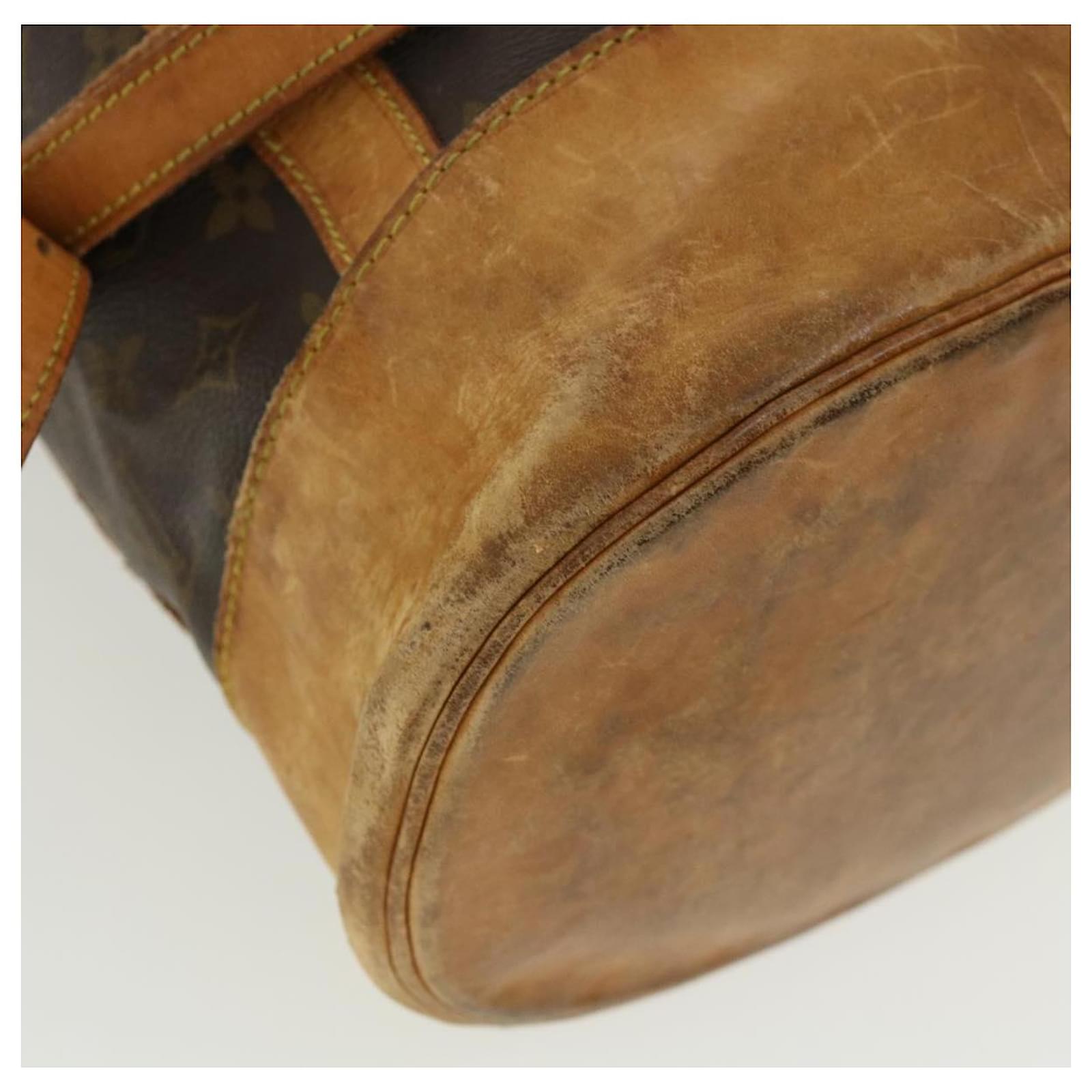 LOUIS VUITTON Monogram Randonnee GM Shoulder Bag M42244 LV Auth 46227 Cloth  ref.972185 - Joli Closet