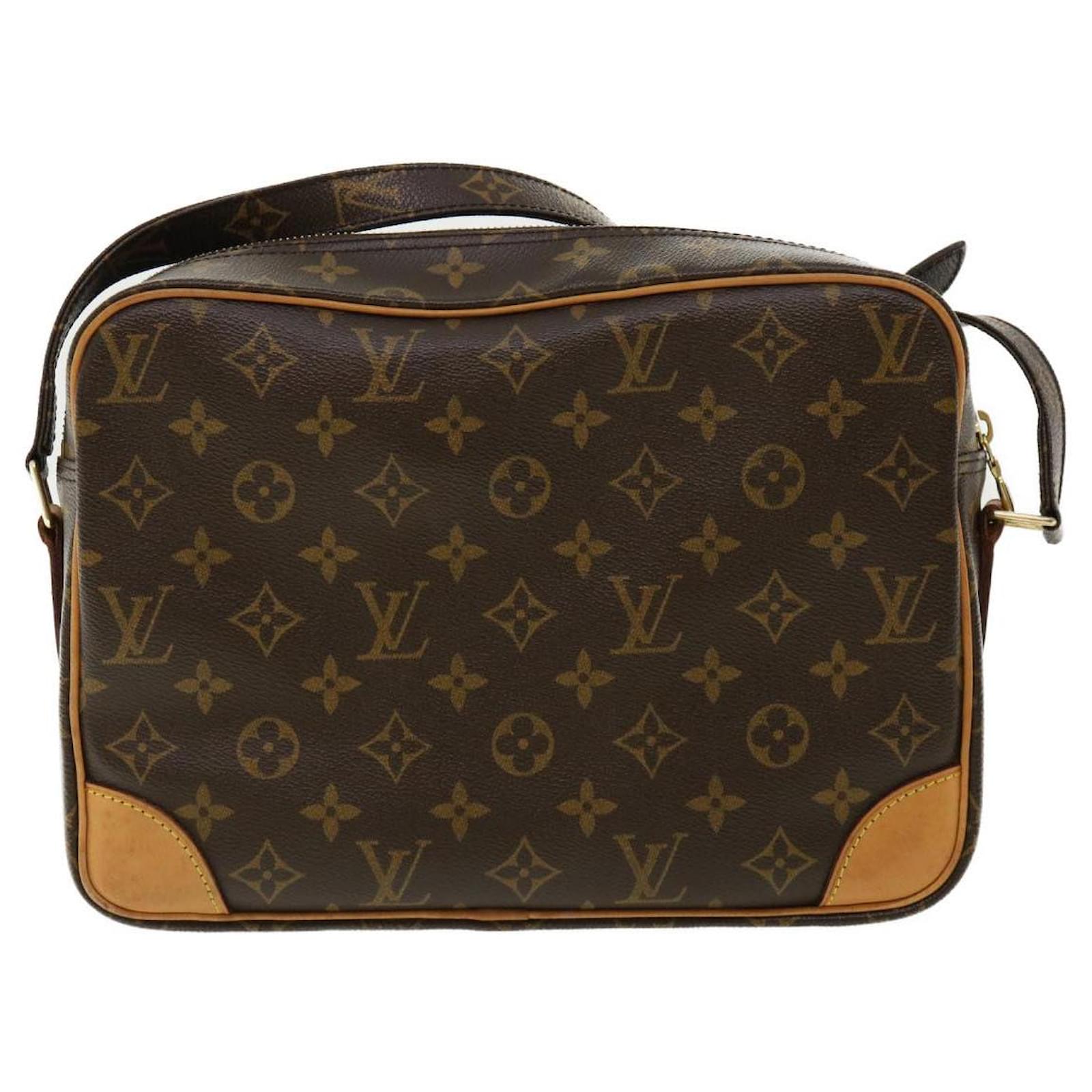 LOUIS VUITTON Monogram Nile Shoulder Bag M45244 LV Auth 32479 Cloth  ref.699210 - Joli Closet