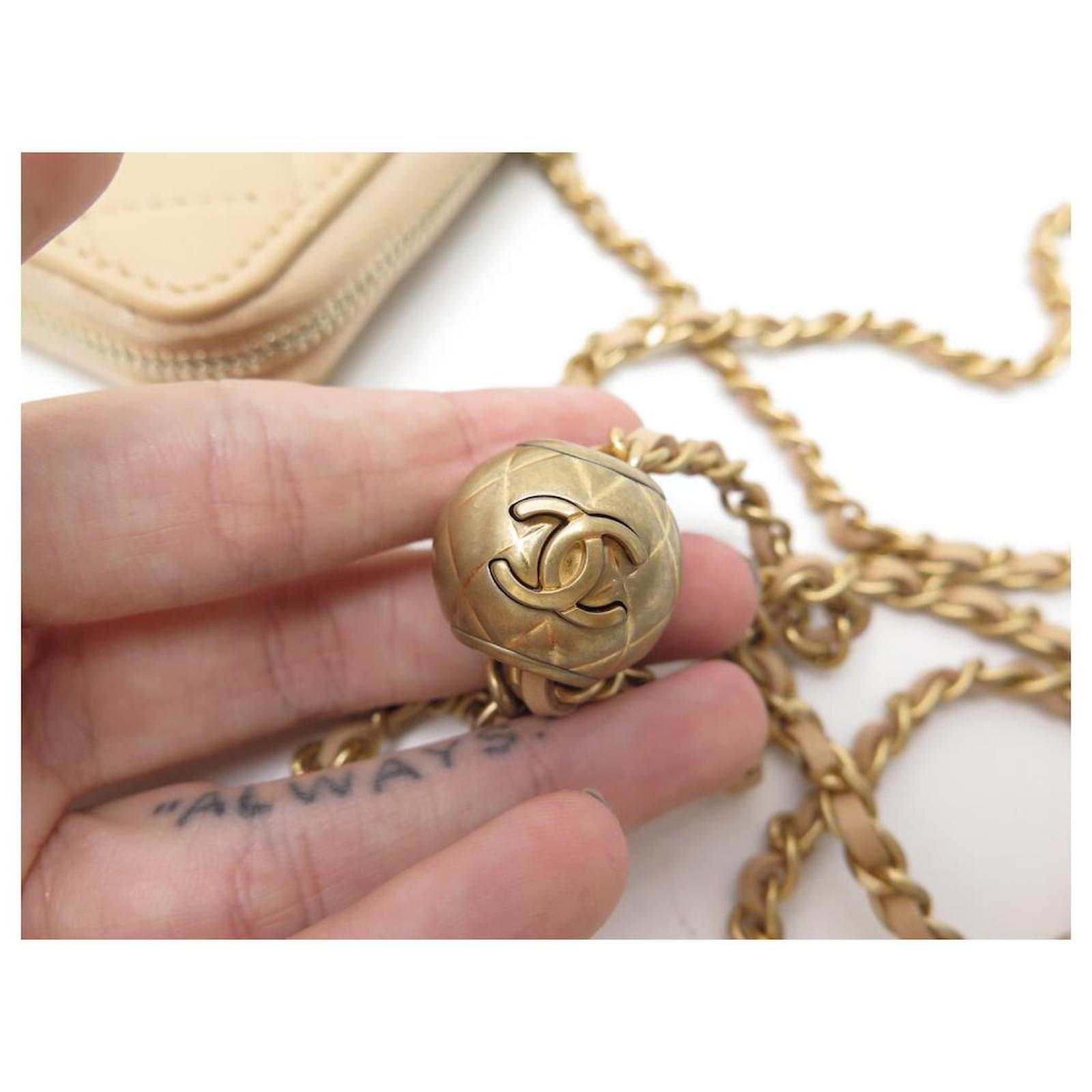 NEUE CHANEL-HANDTASCHE ZEITLOSE GÜRTELTASCHE MIT GESTEPPTER