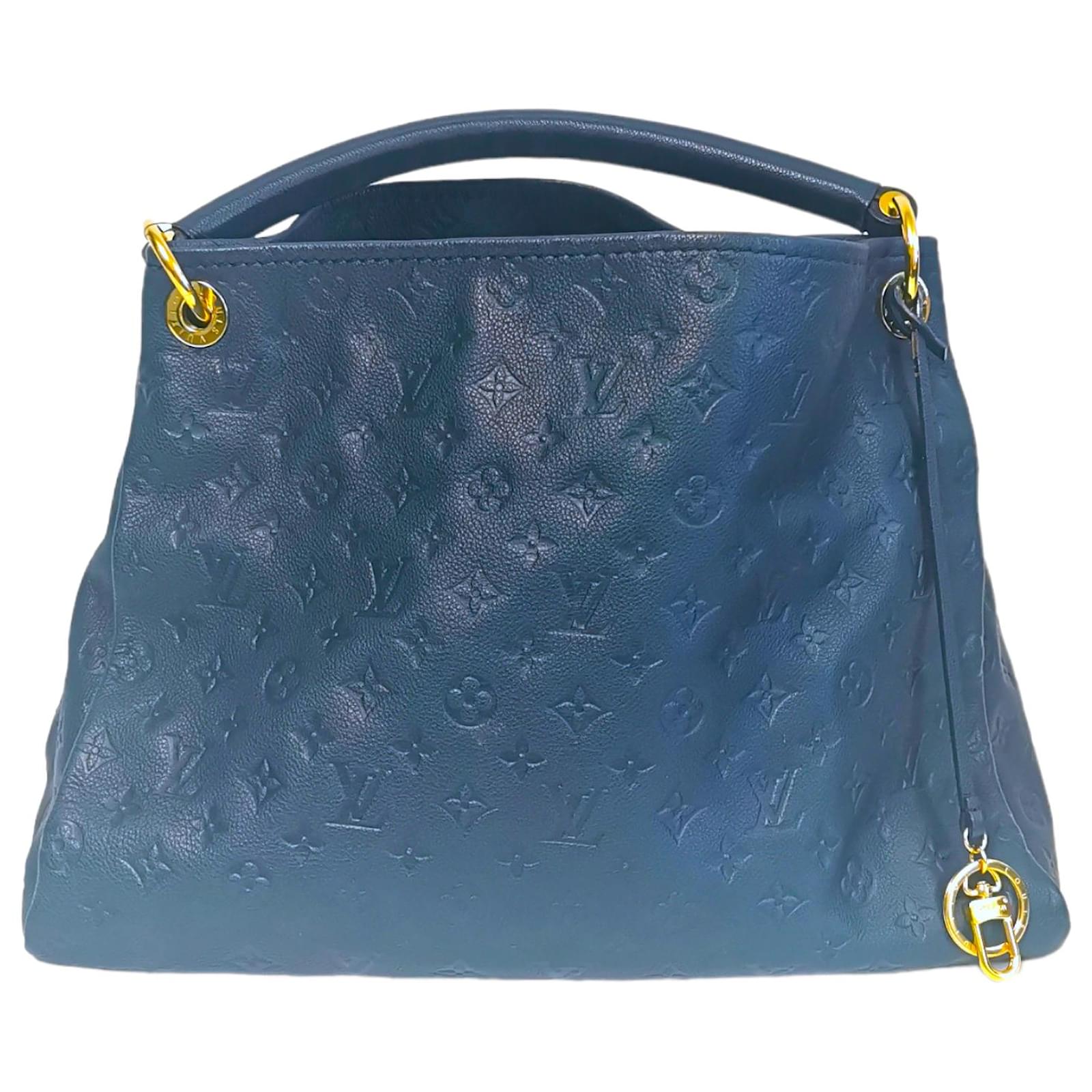 Louis Vuitton Artsy MM Blue Monogram Empreinte Leather ref.700518 - Joli  Closet