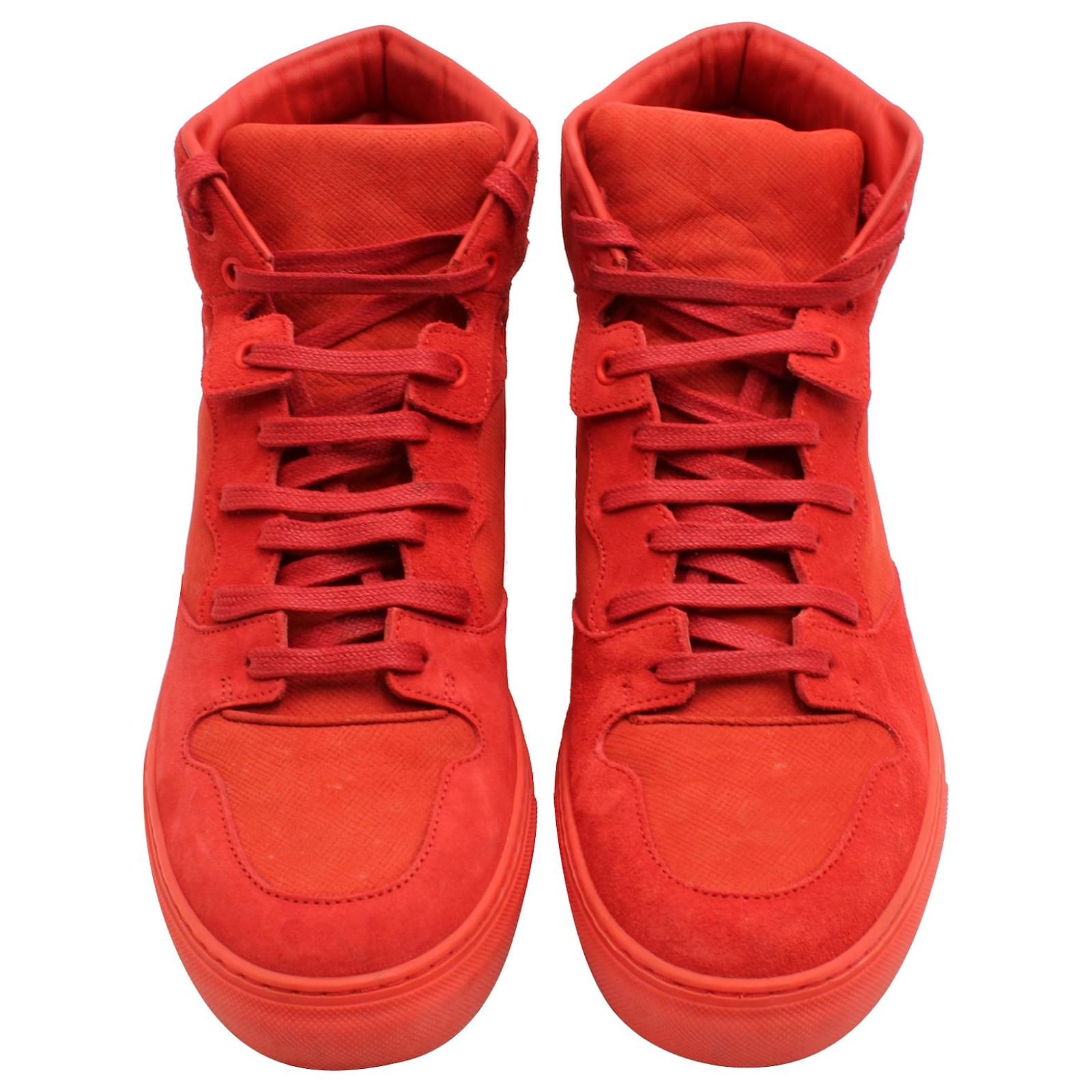 Balenciaga Monochrome High Top Sneakers Rouge Nubuck Suede Red ref.701054 - Joli