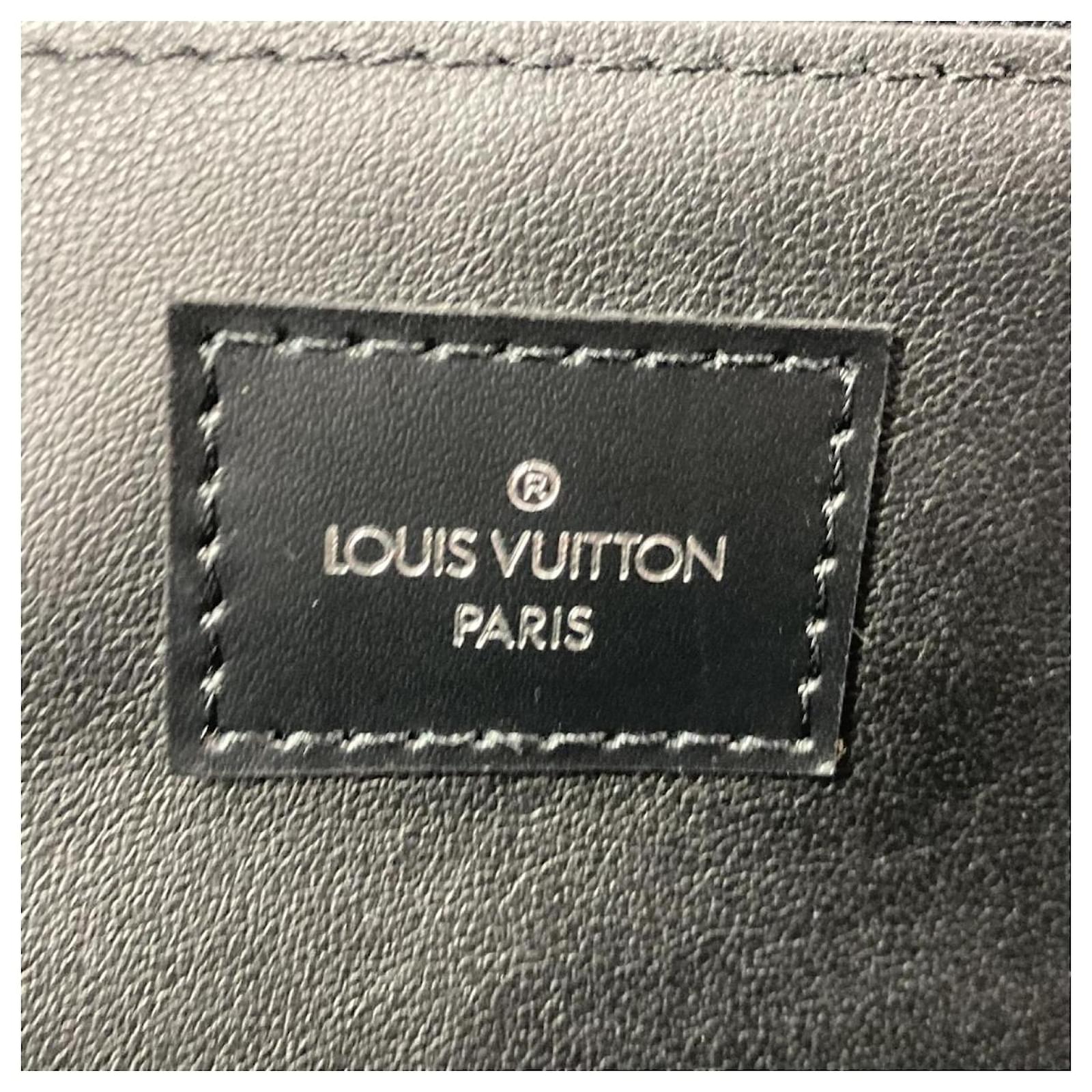 Louis Vuitton Damier Graphite Toiletry Bag ref.703386 - Joli Closet